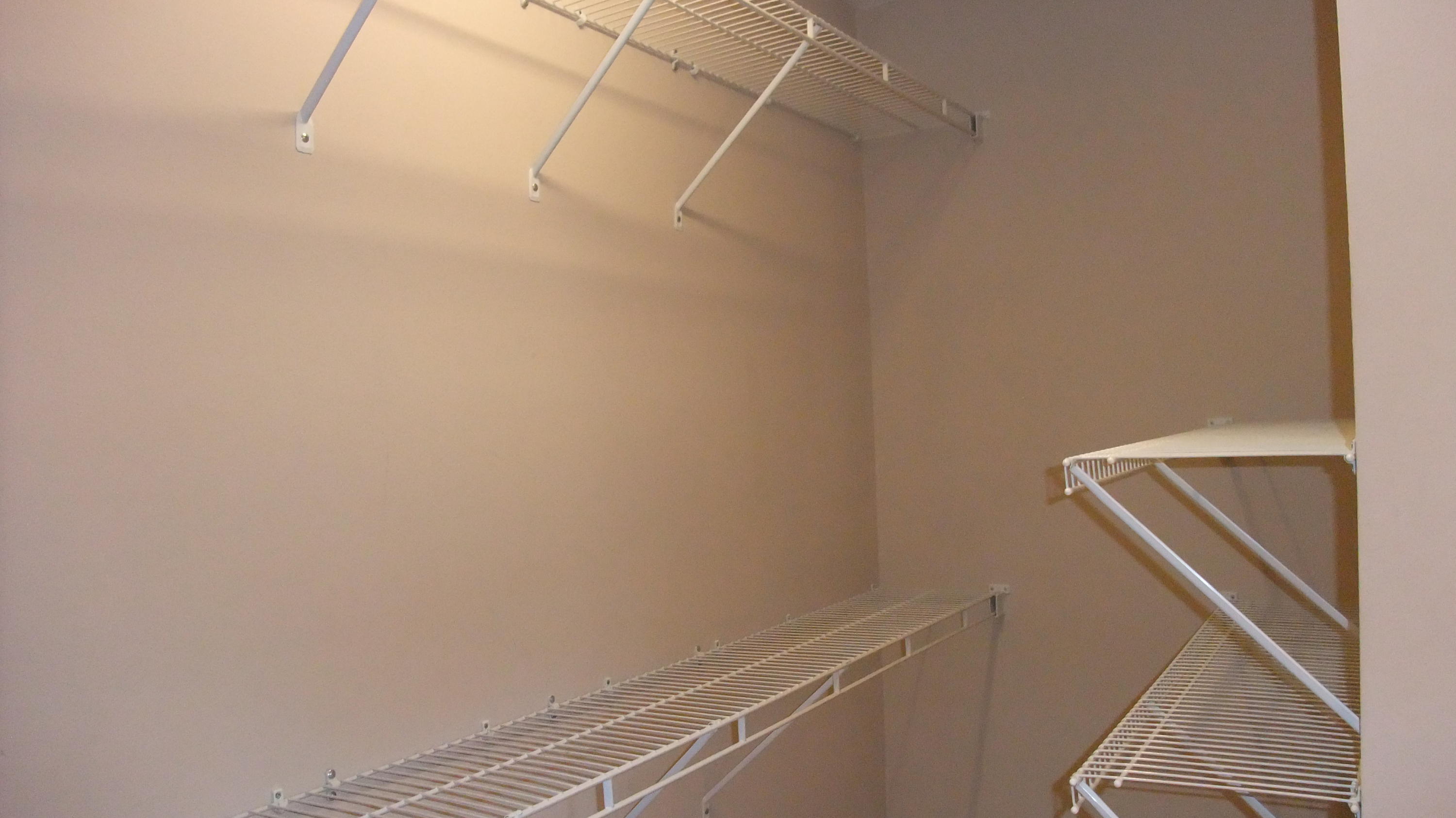 MAGNOLIAS OF MARY ESTHER - Residential Lease