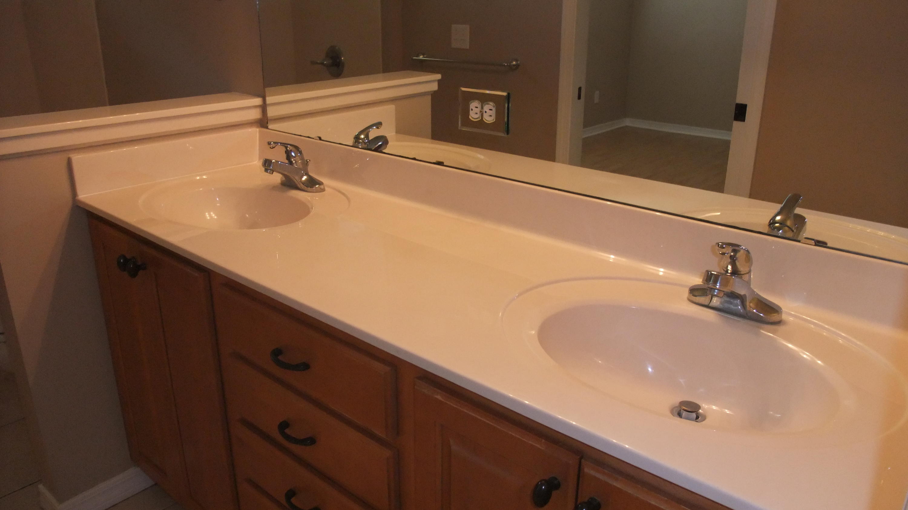 MAGNOLIAS OF MARY ESTHER - Residential Lease