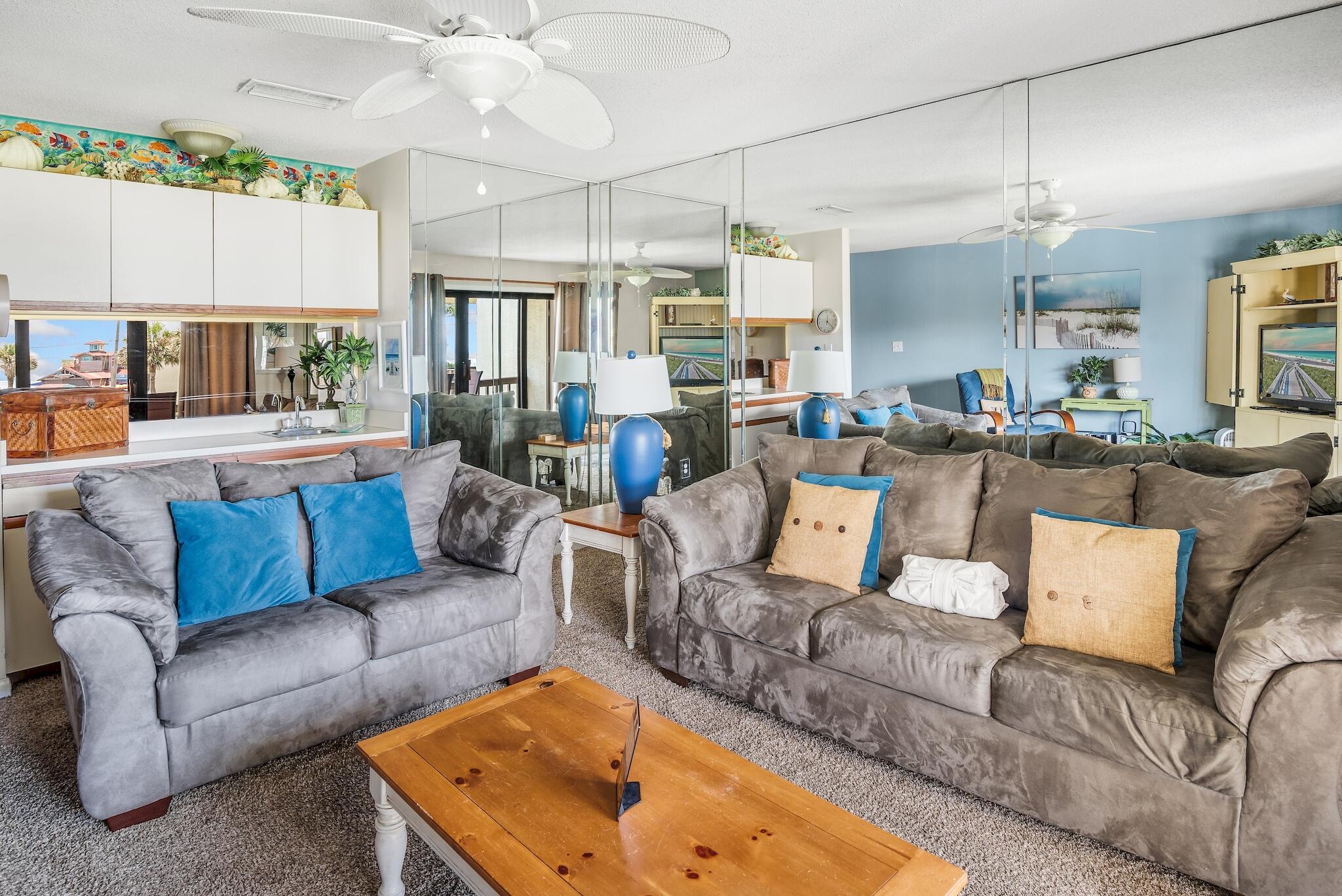 BLUE SURF T/H - Residential