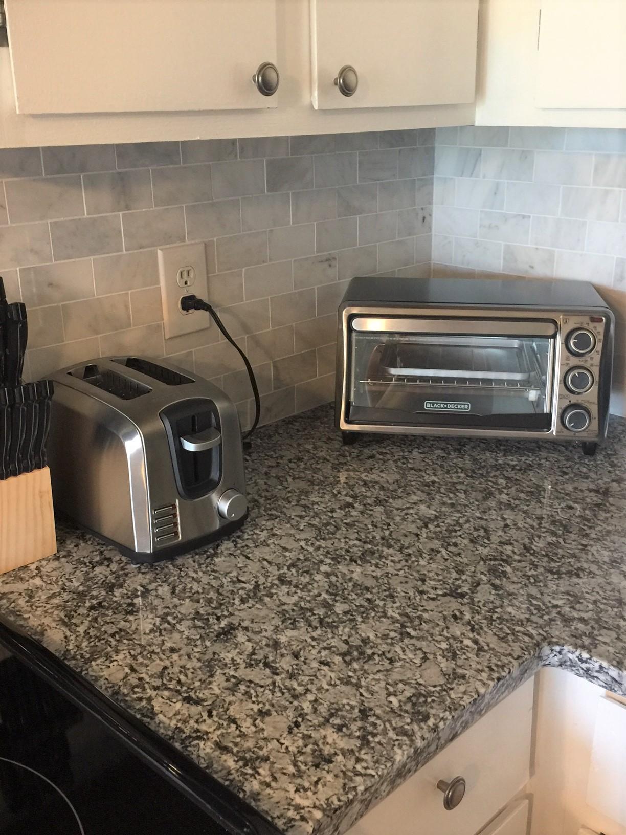 LAKEVIEW CONDO - Residential