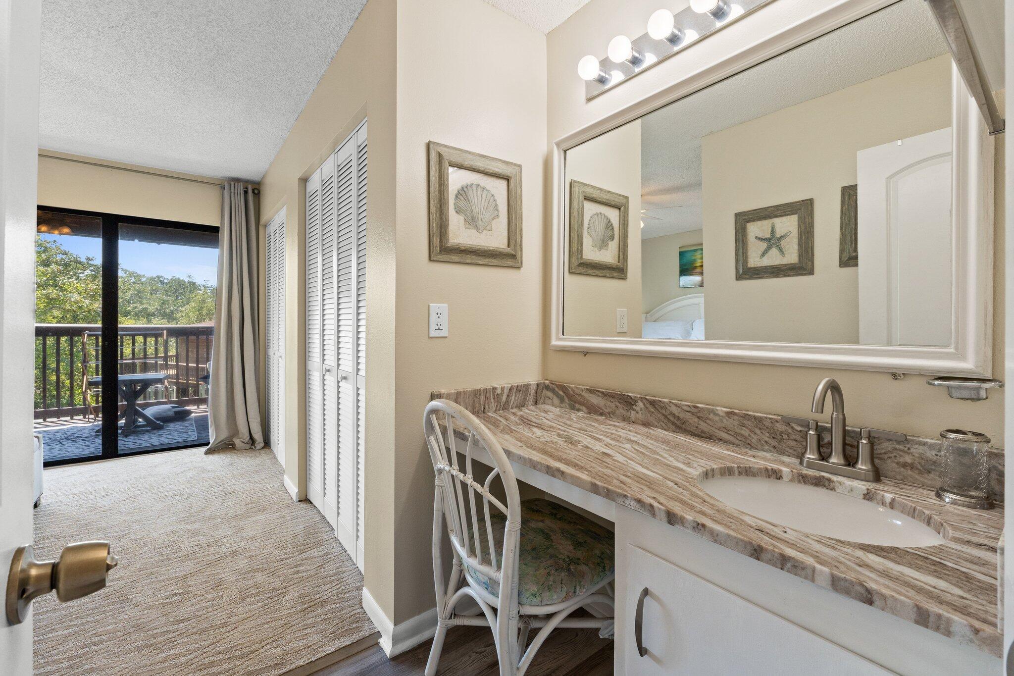 PORTSIDE CONDO - Residential