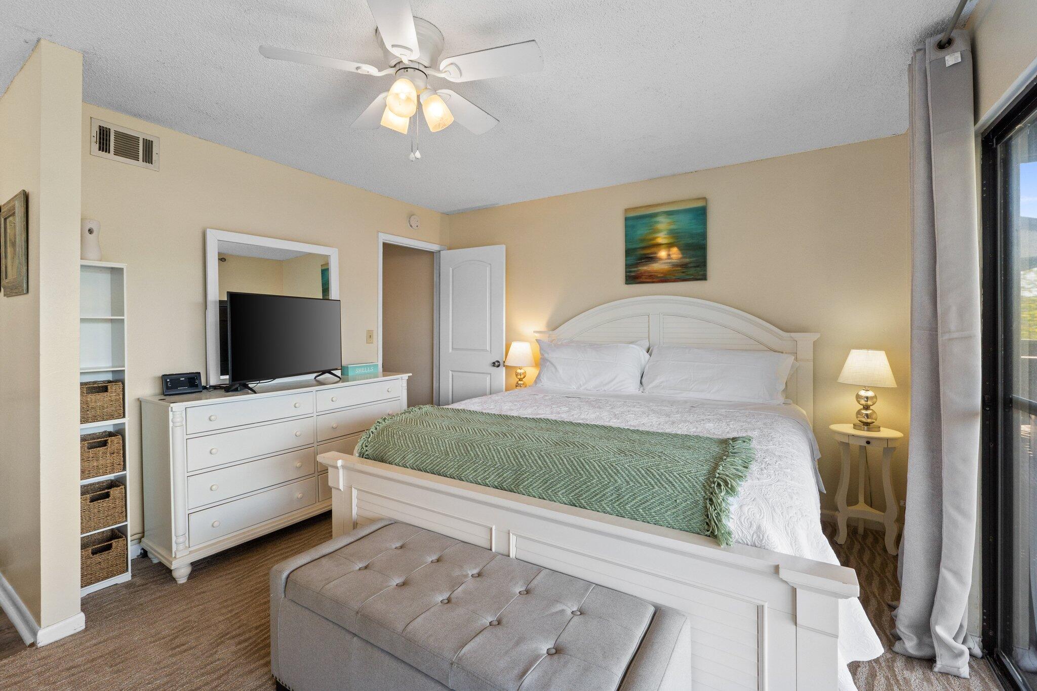 PORTSIDE CONDO - Residential