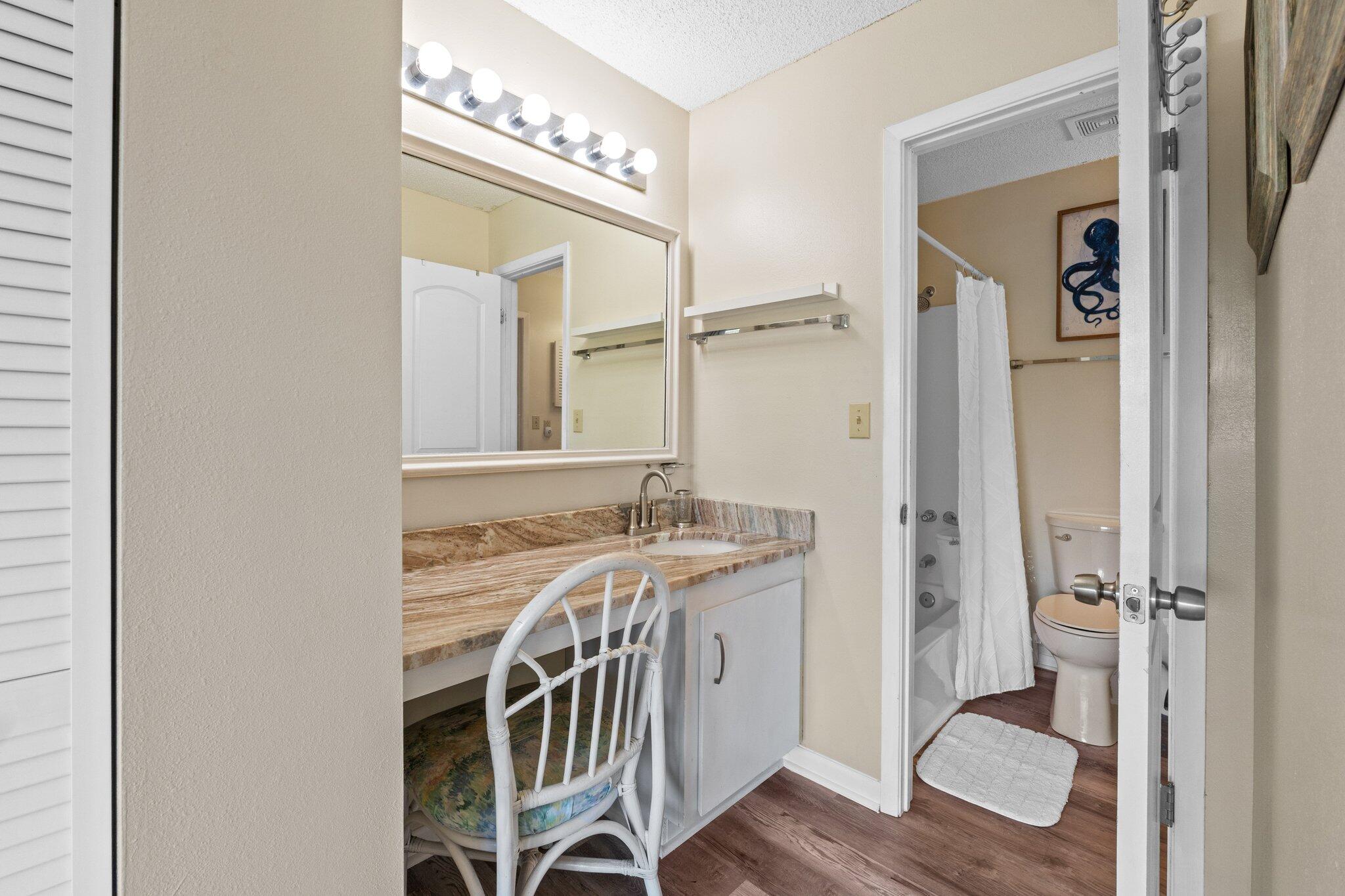 PORTSIDE CONDO - Residential