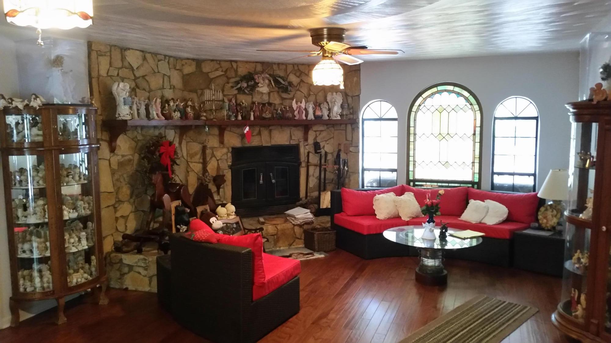 LAKE POWELL ESTATES LOT 2 - Residential