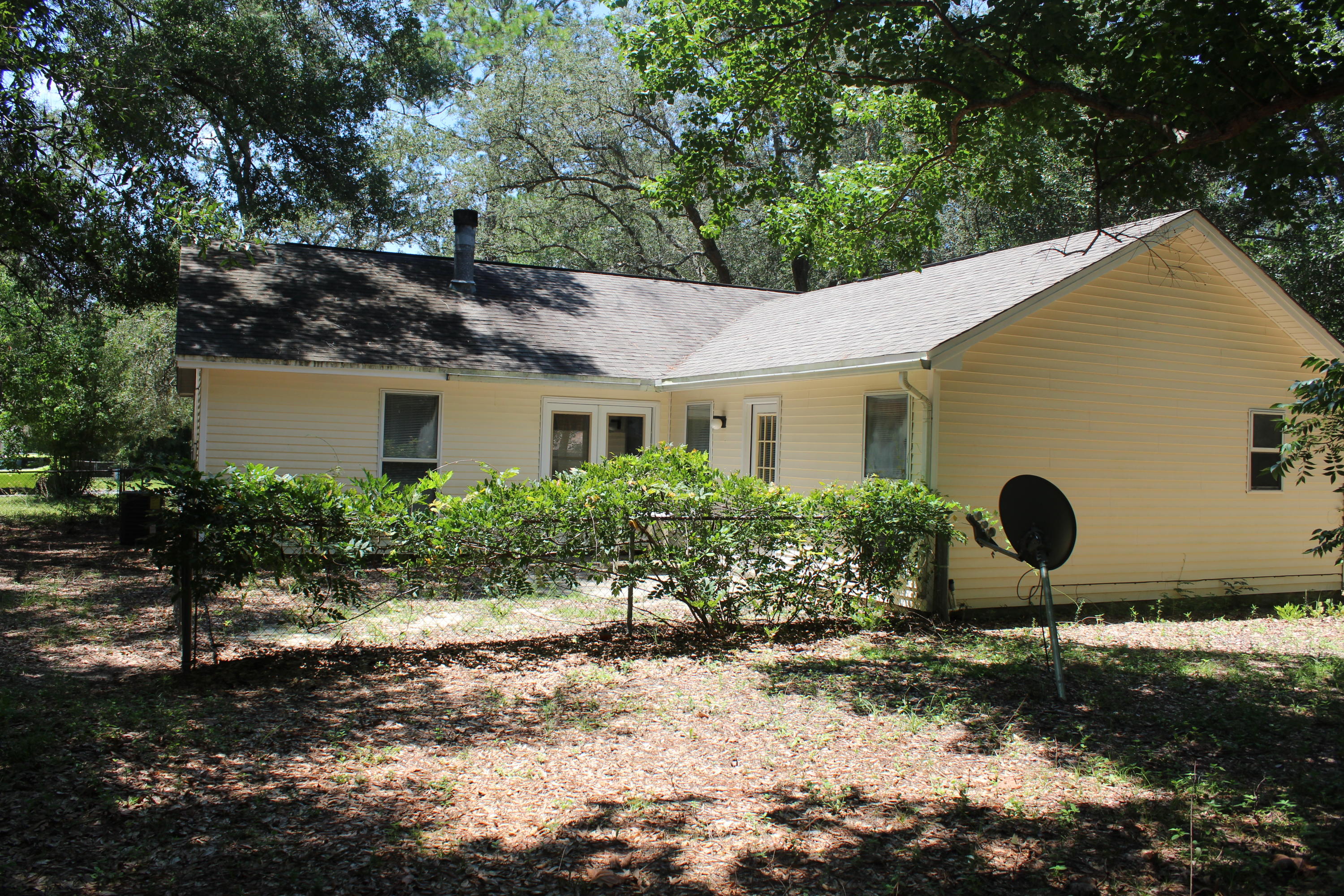 SHOAL CREEK MANOR - Residential
