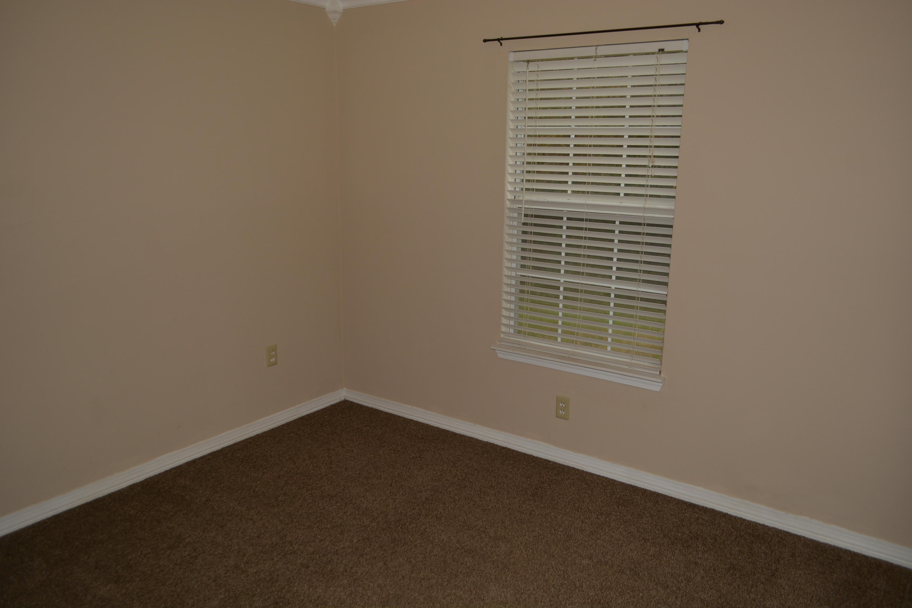 SHOAL CREEK MANOR WEST - Residential