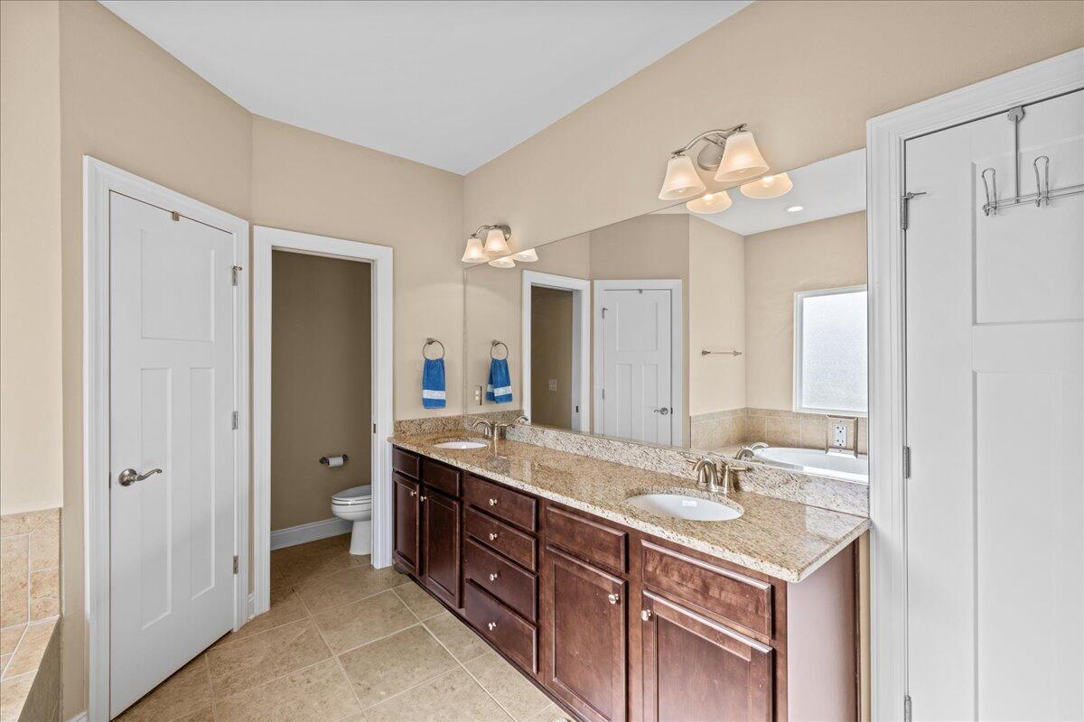 Cross Creek Estates - Residential