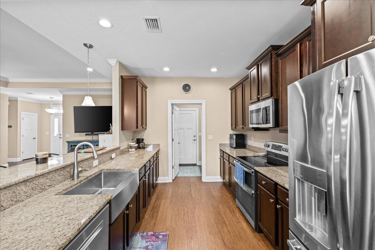 Cross Creek Estates - Residential