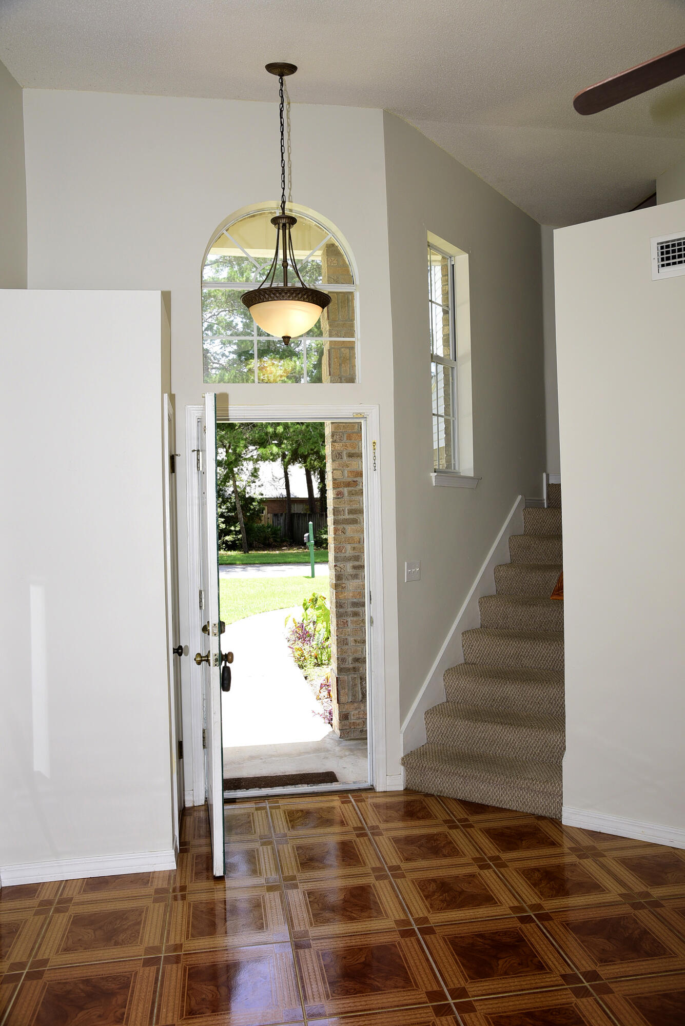 PARKWOOD PLACE AT BLUEWATER BAY - Residential Lease