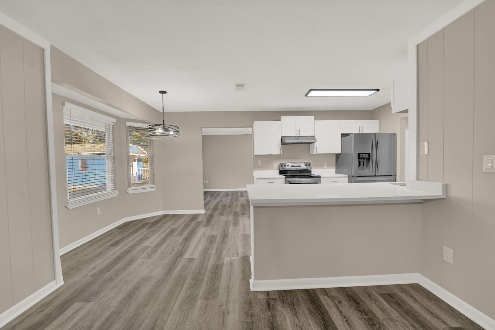 NICEVILLE (222200.00) - Residential