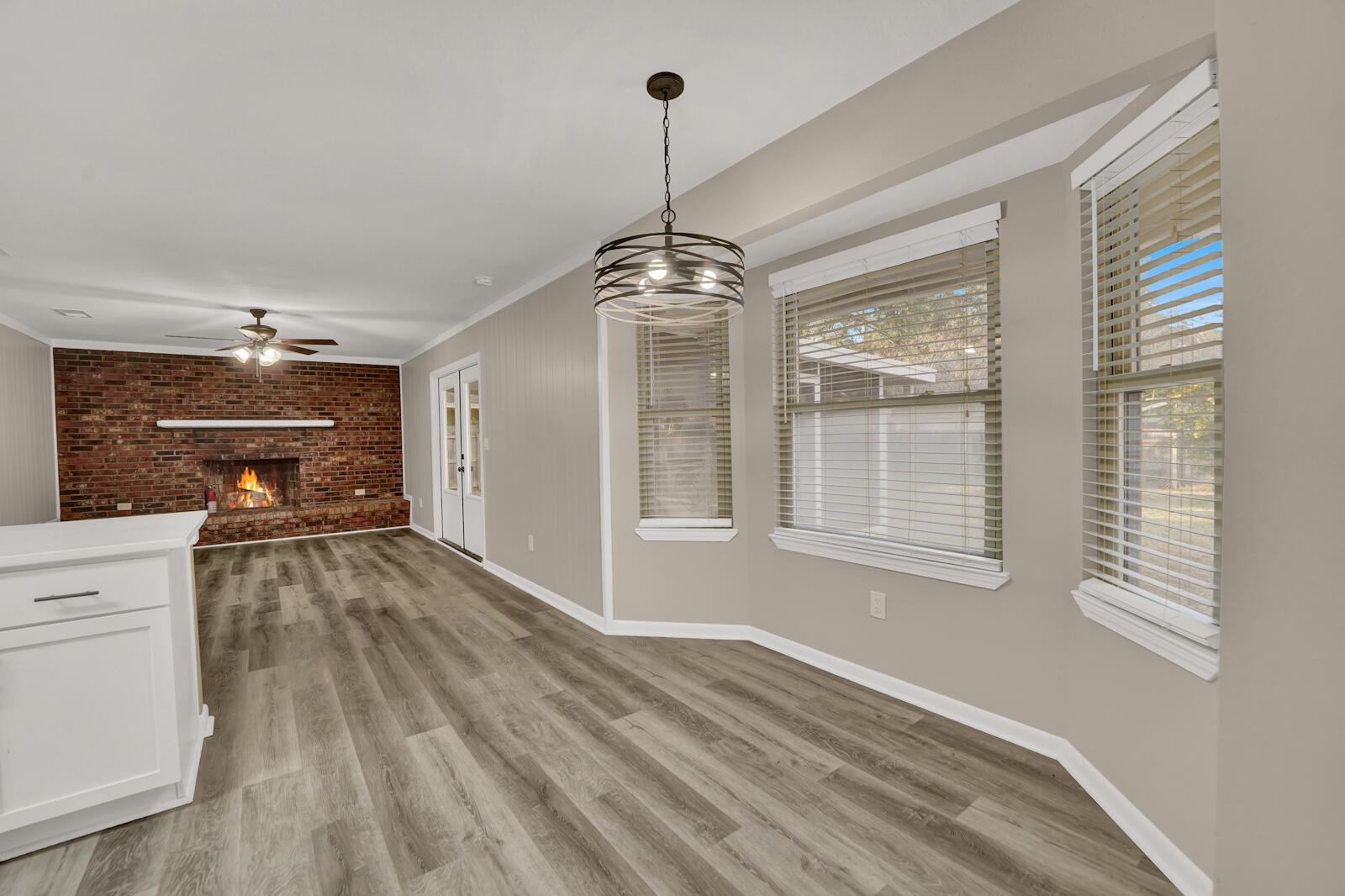 NICEVILLE (222200.00) - Residential