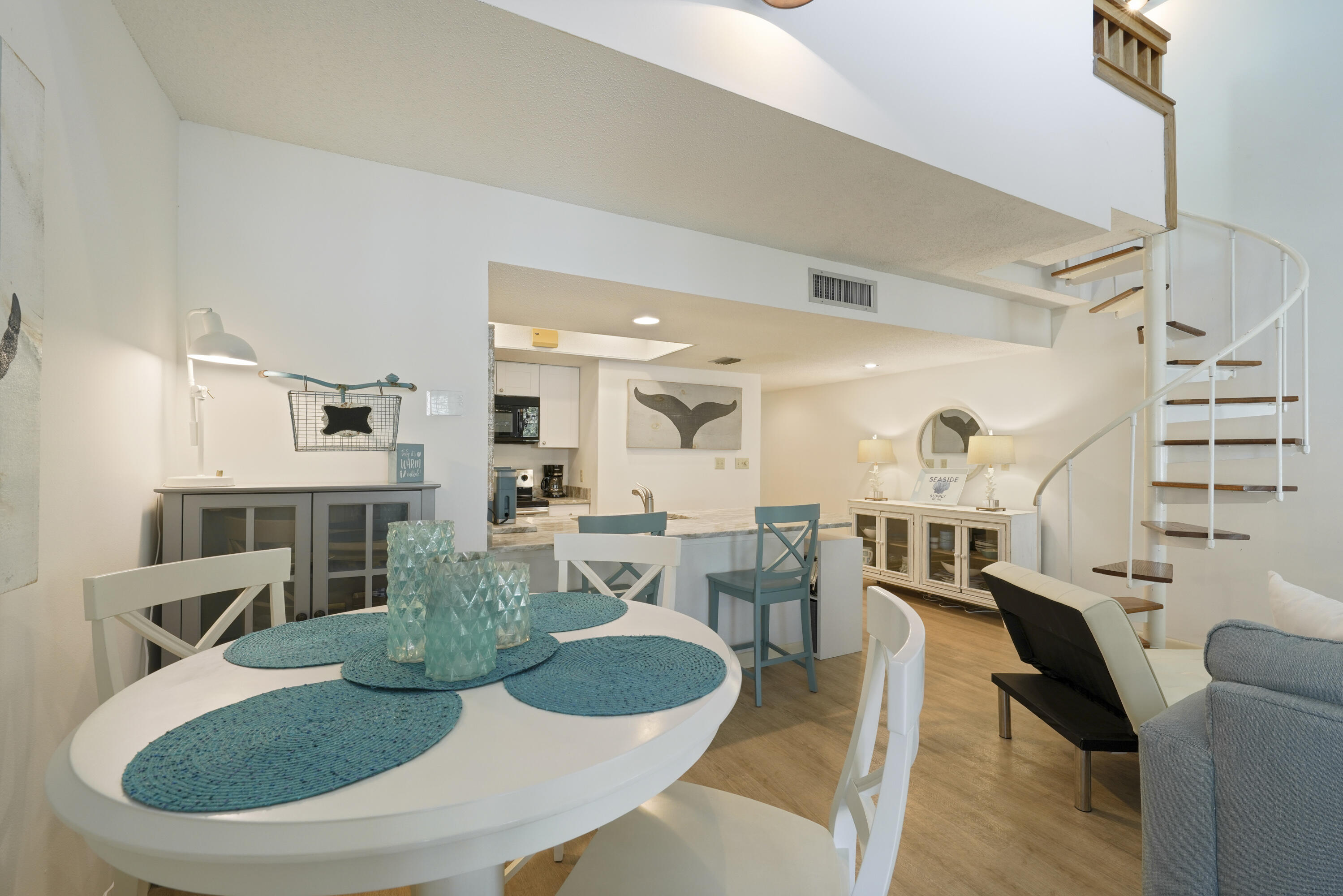 HIDDEN DUNES BEACH COTTAGES 1 - Residential