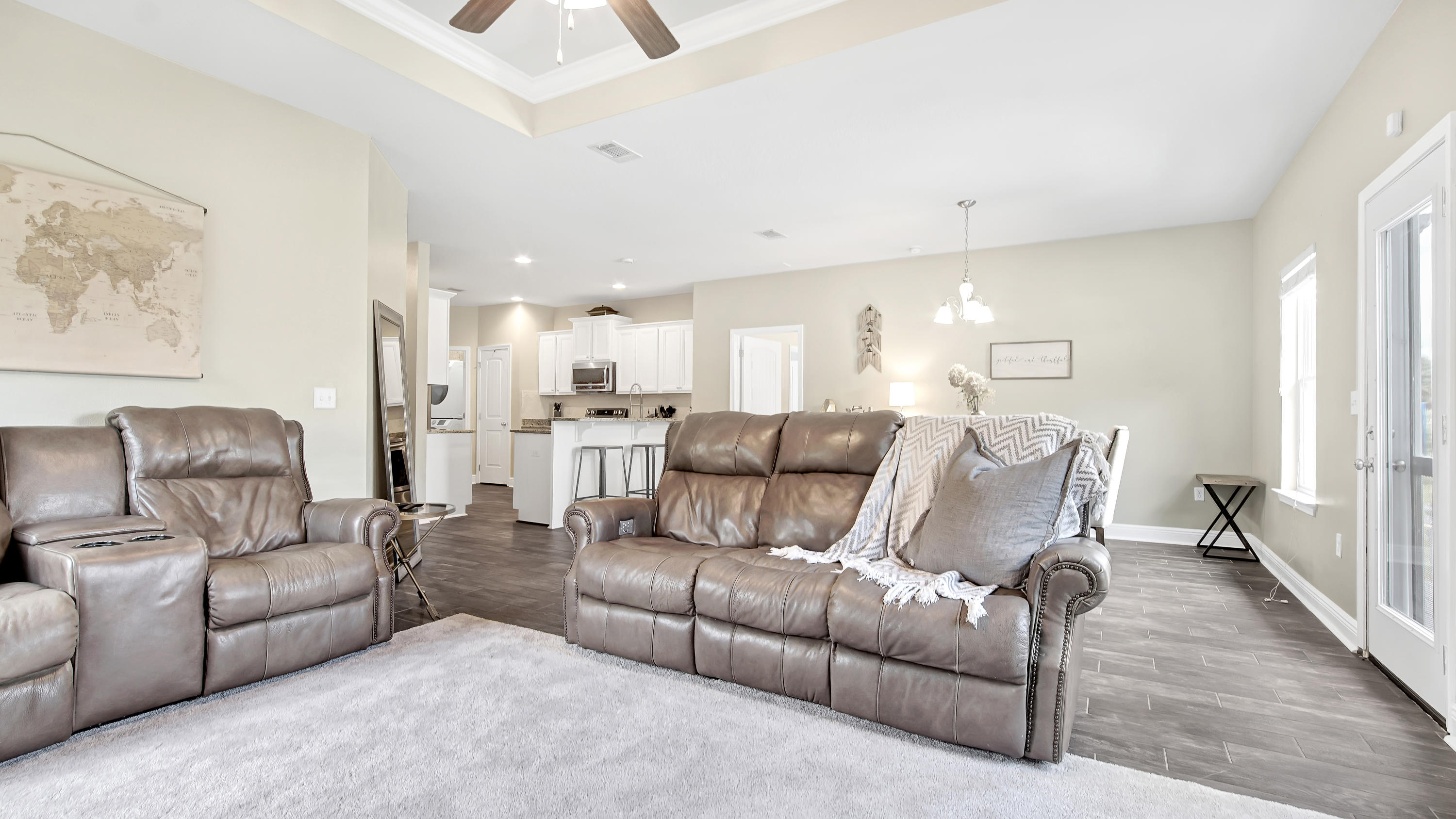 HAMMOCK BAY - Residential