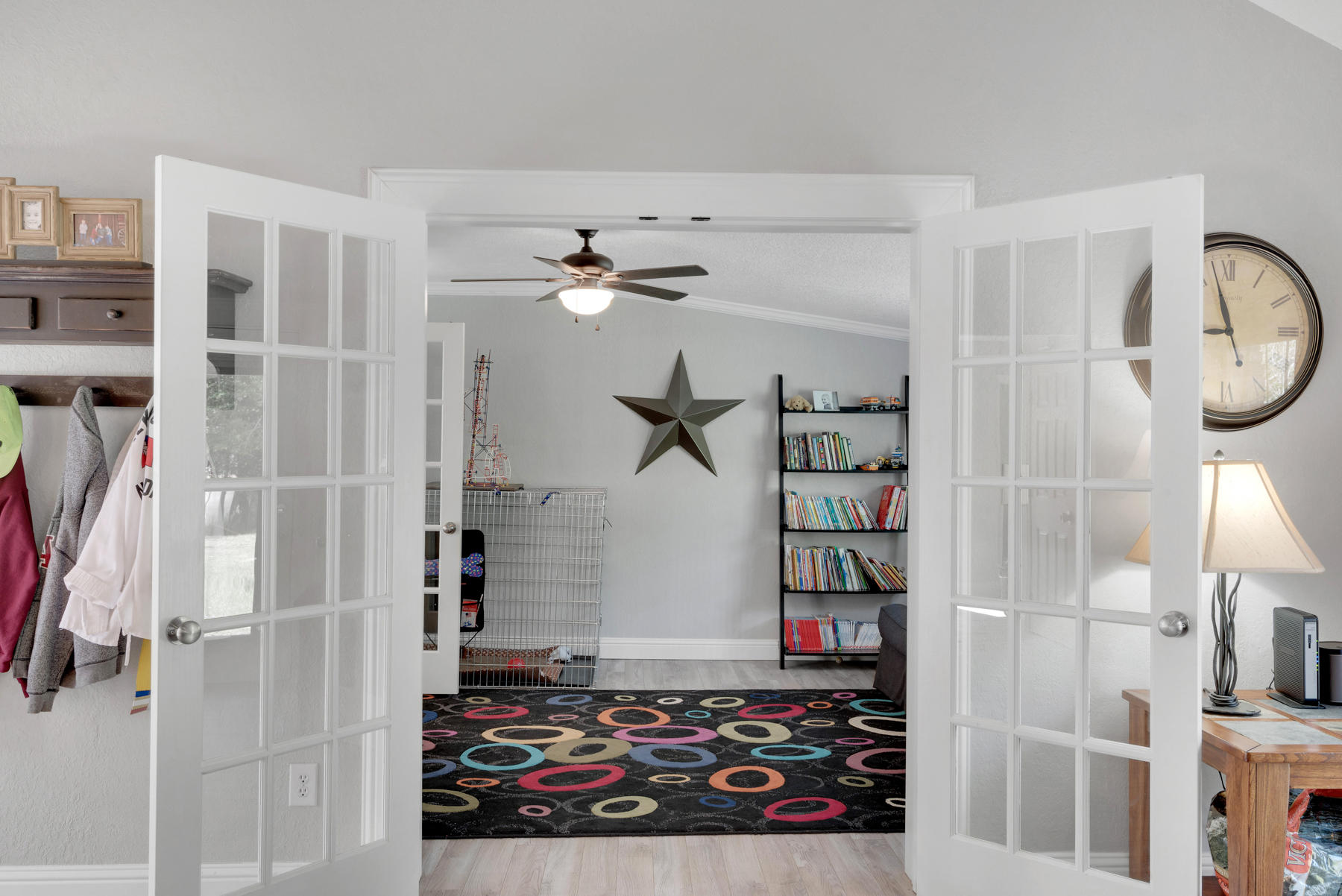 PINEWOOD ESTATES - Residential