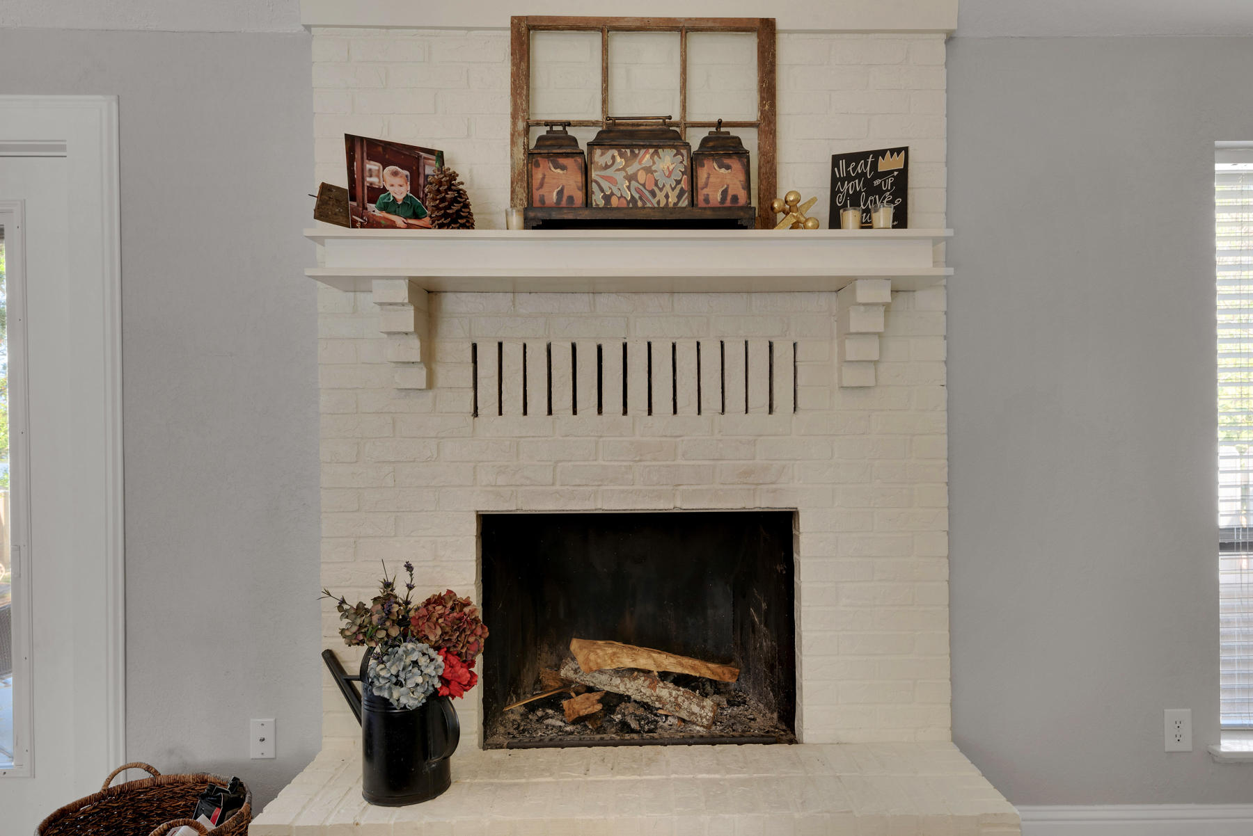 PINEWOOD ESTATES - Residential