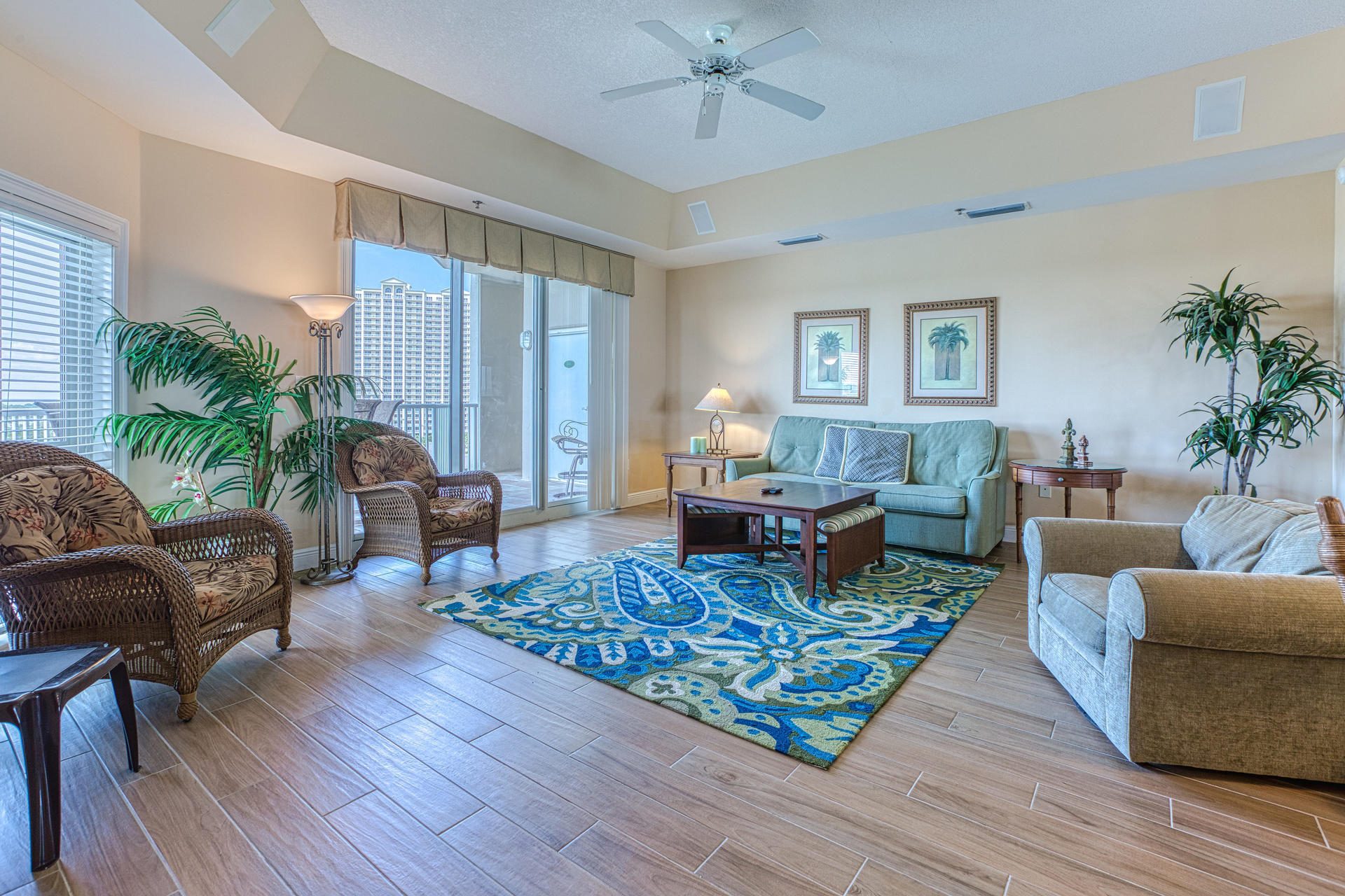 EMPRESS - Residential