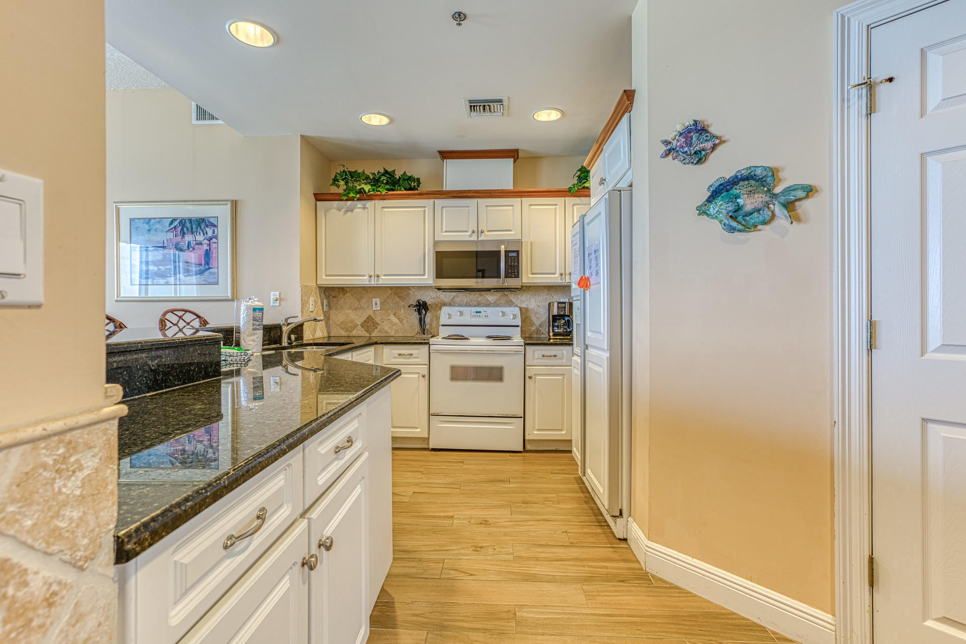 EMPRESS - Residential