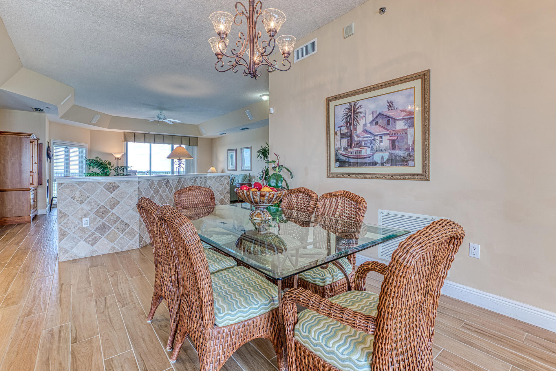 EMPRESS - Residential