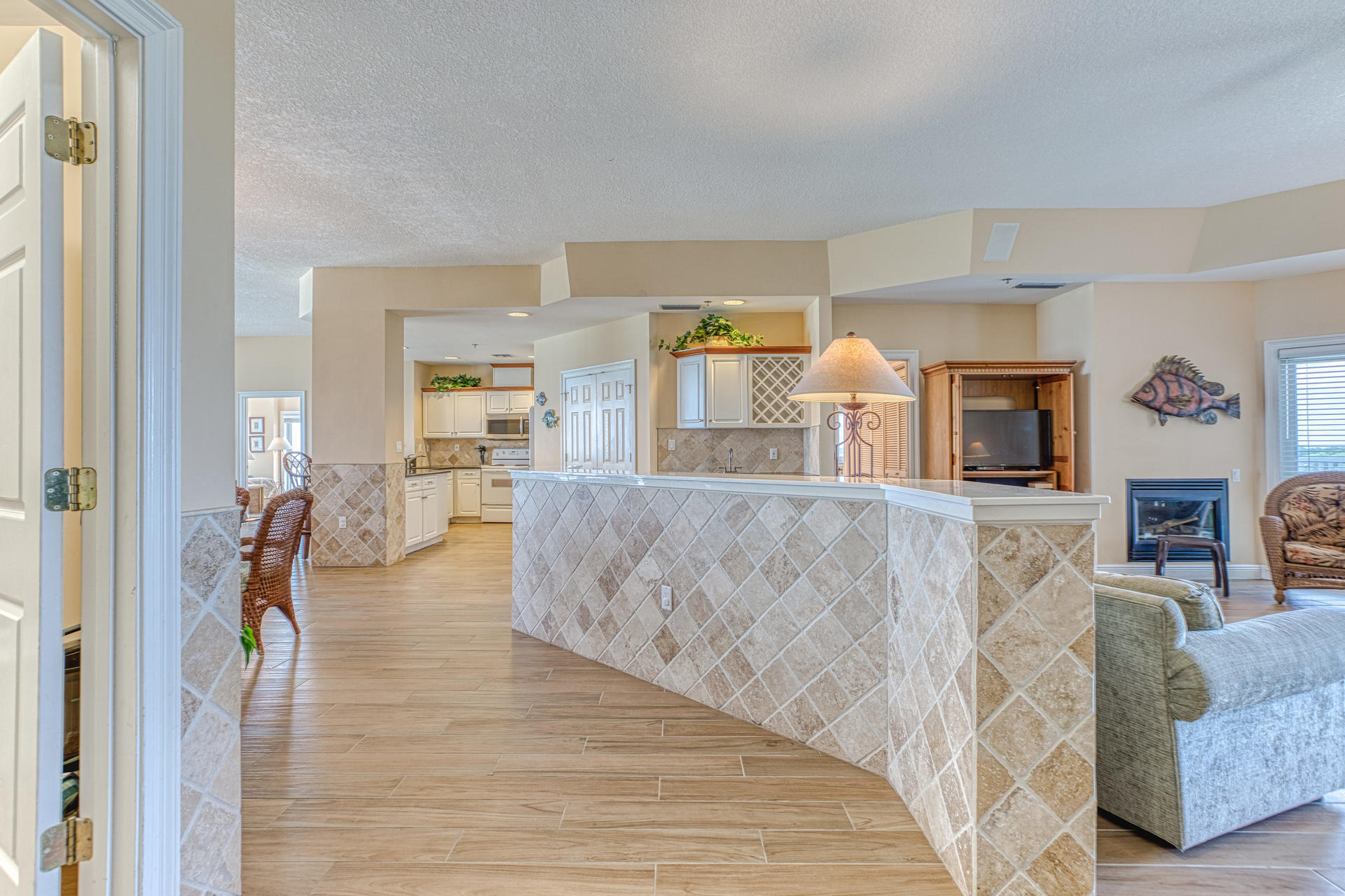 EMPRESS - Residential