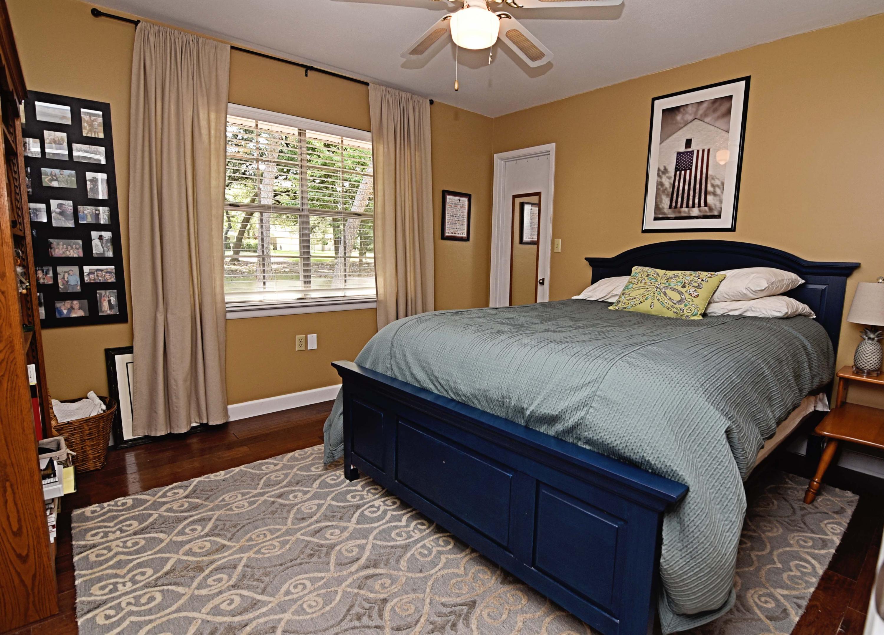 ROCKY BAYOU COUNTRY CLUB ESTATES 1 - Residential