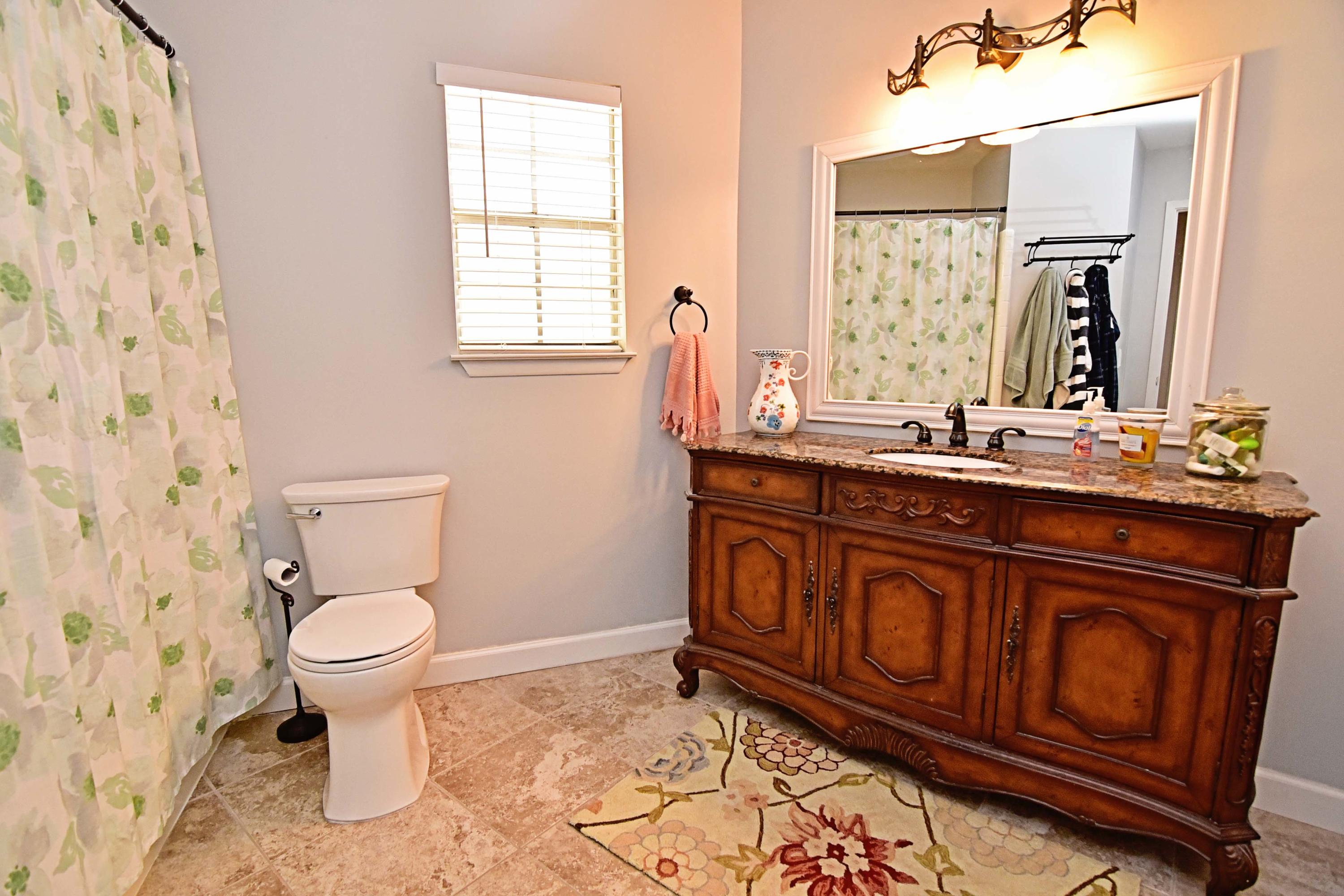 ROCKY BAYOU COUNTRY CLUB ESTATES 1 - Residential