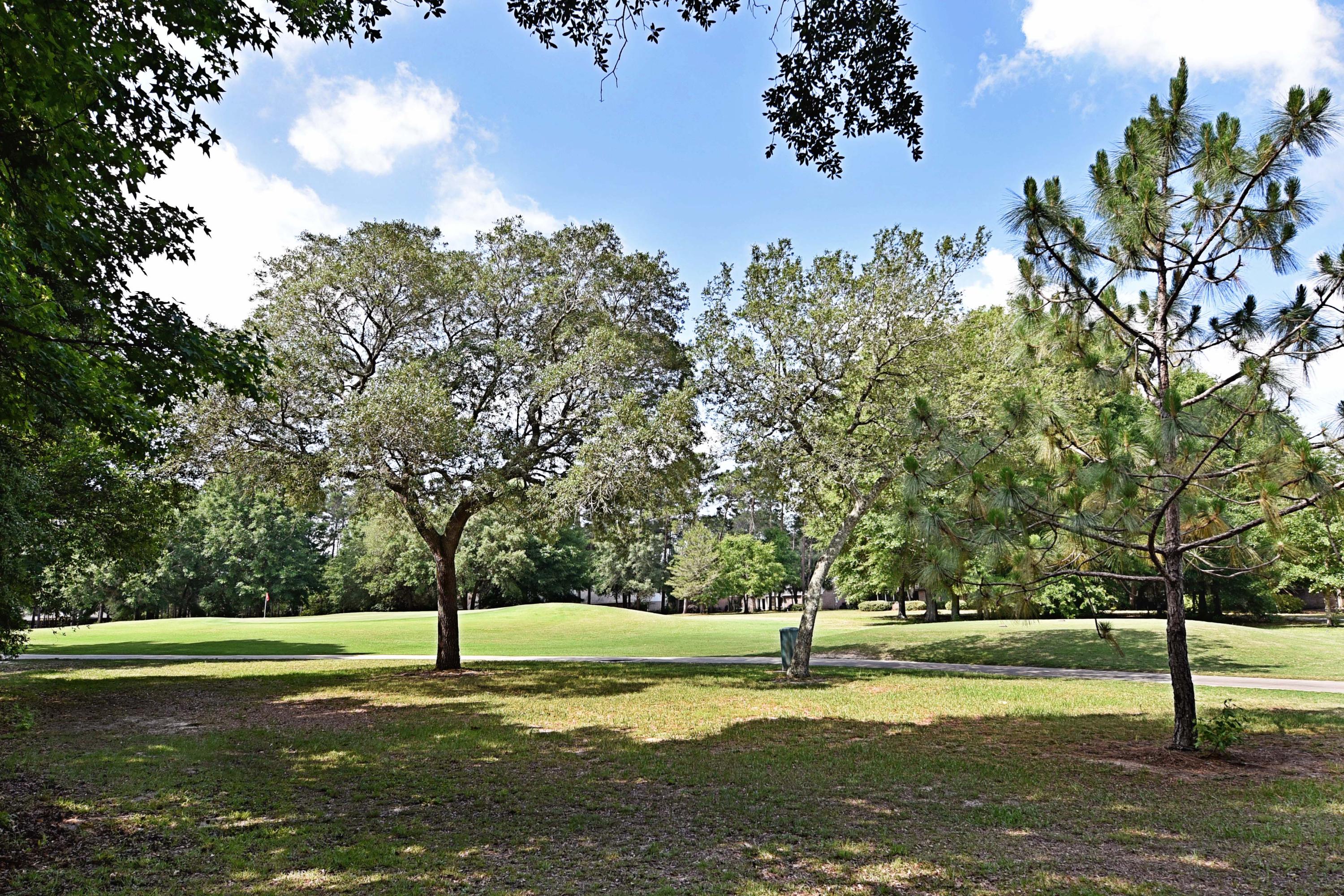 ROCKY BAYOU COUNTRY CLUB ESTATES 1 - Residential