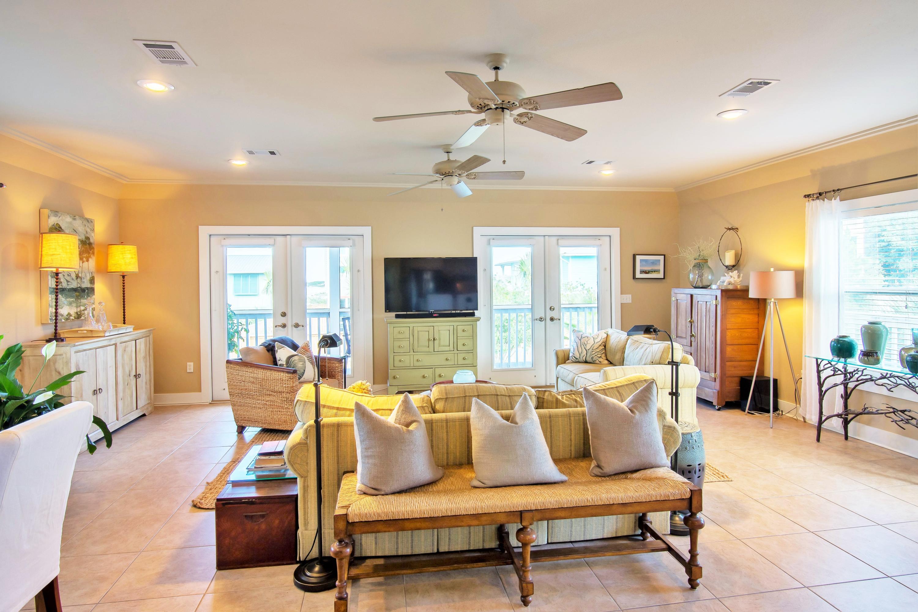 GRAYTON BEACH - Residential