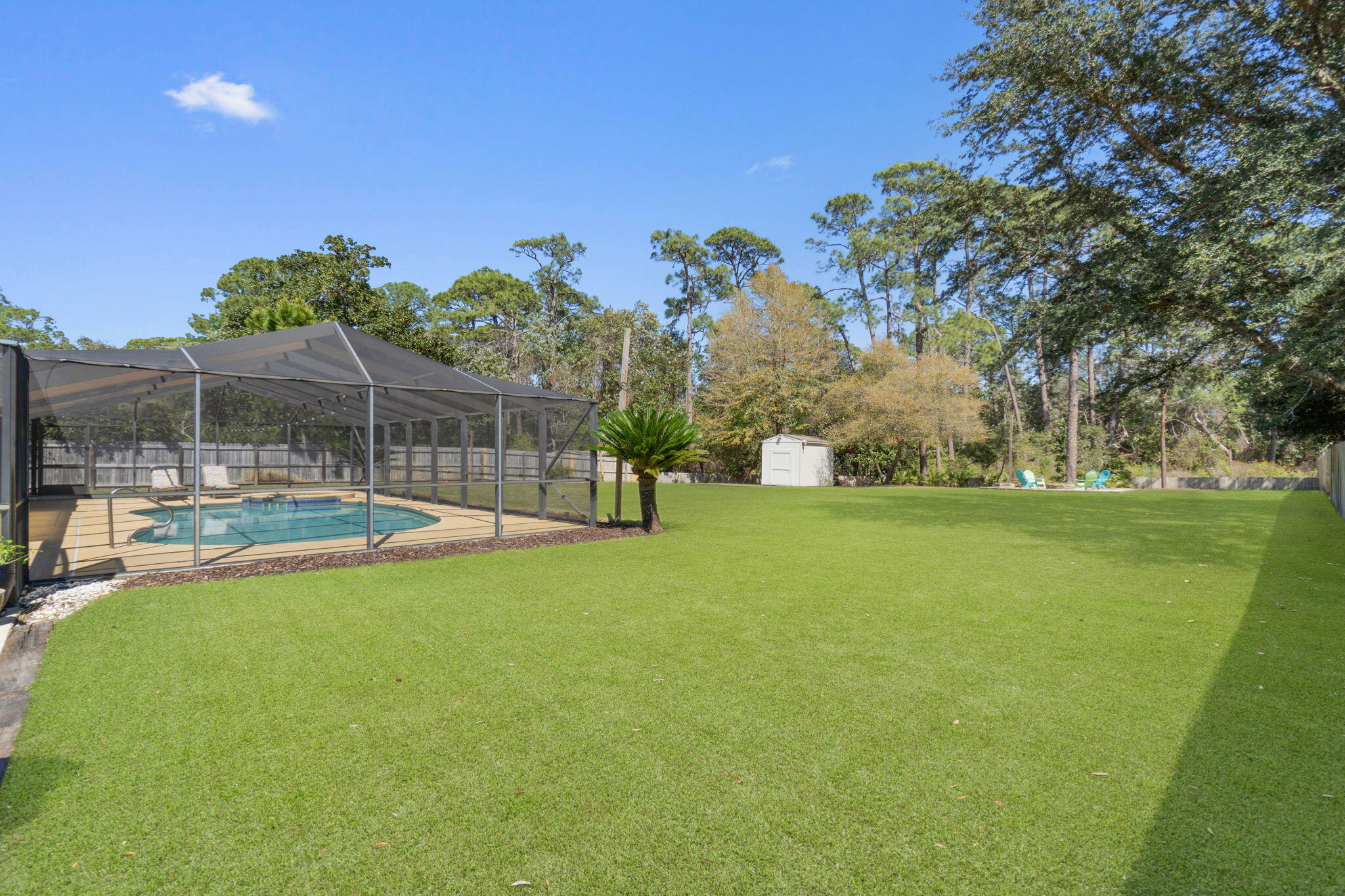 BISCAYNE POINTE - Residential