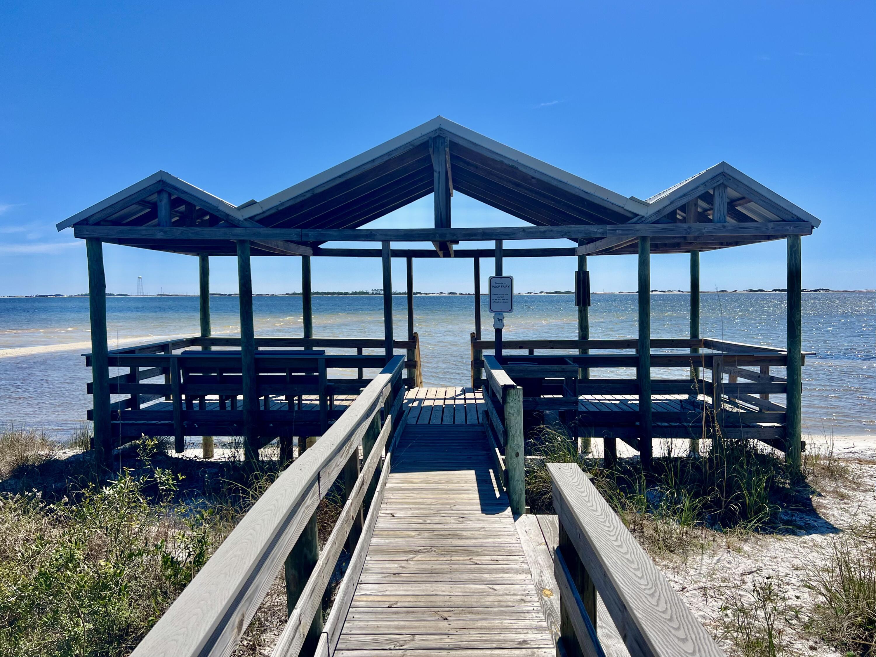 BISCAYNE POINTE - Residential