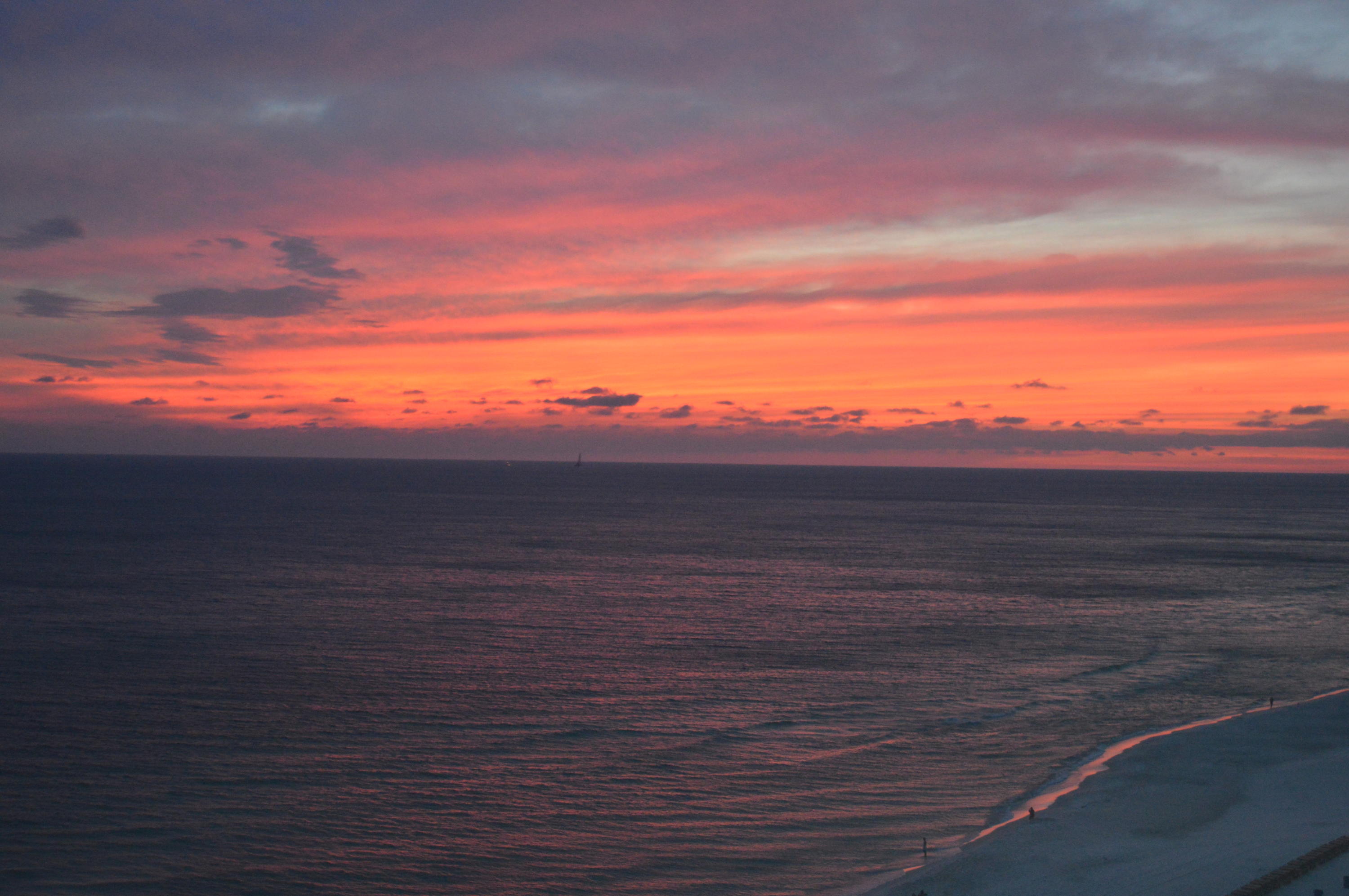 MAJESTIC BEACH TOWERS I - Residential