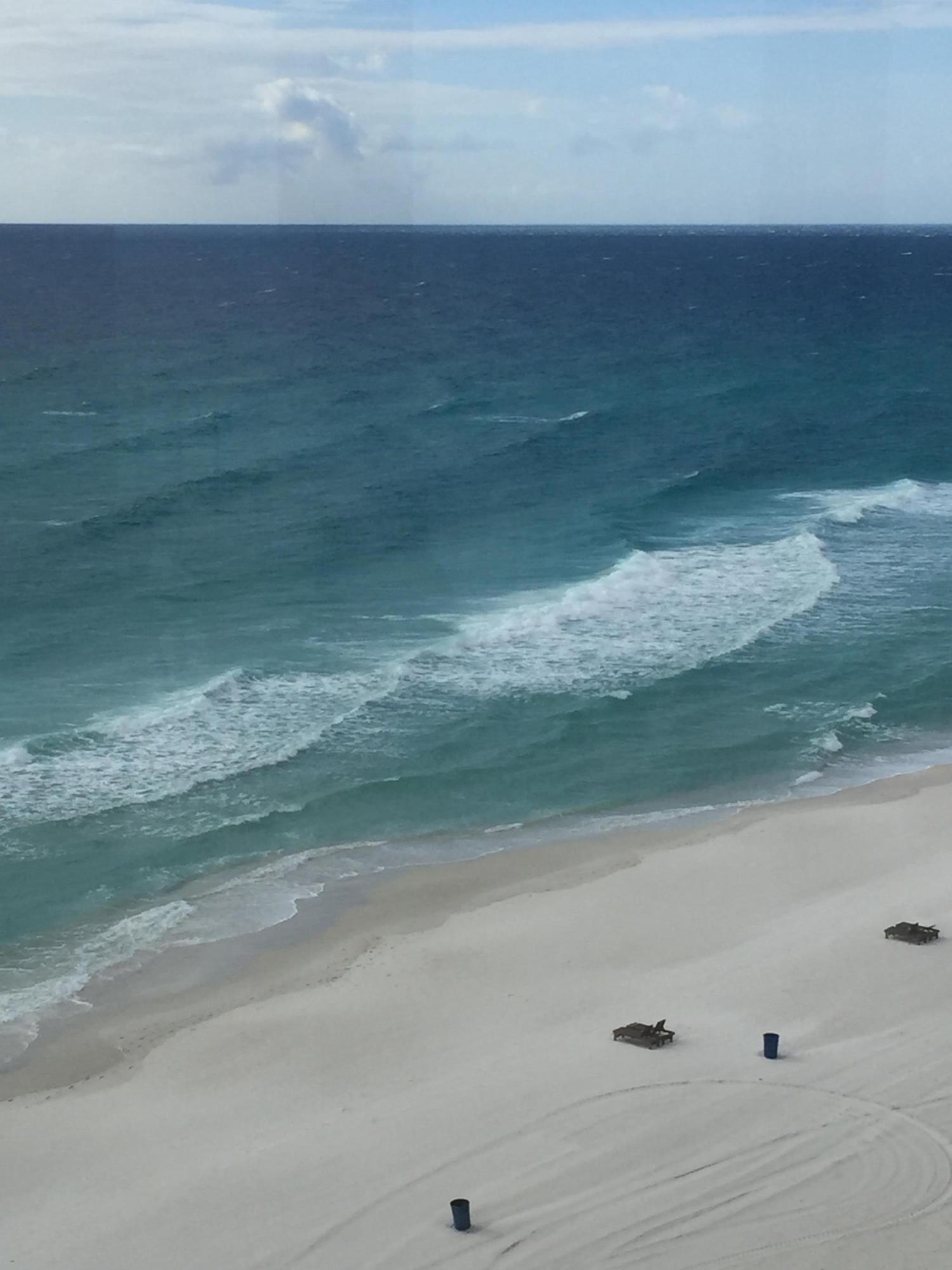 MAJESTIC BEACH TOWERS I - Residential