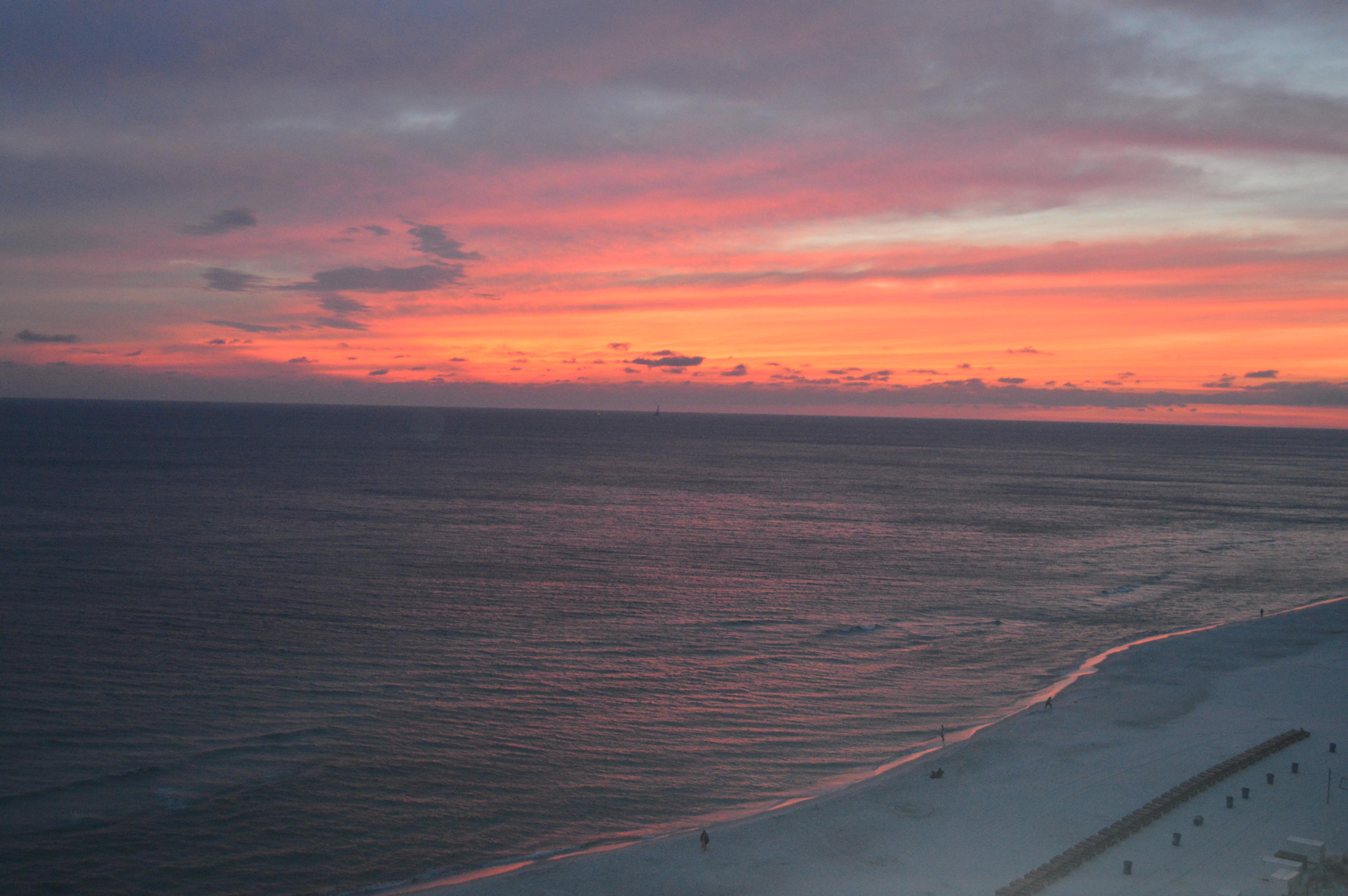 MAJESTIC BEACH TOWERS I - Residential