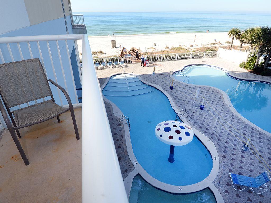 MAJESTIC BEACH TOWERS I - Residential