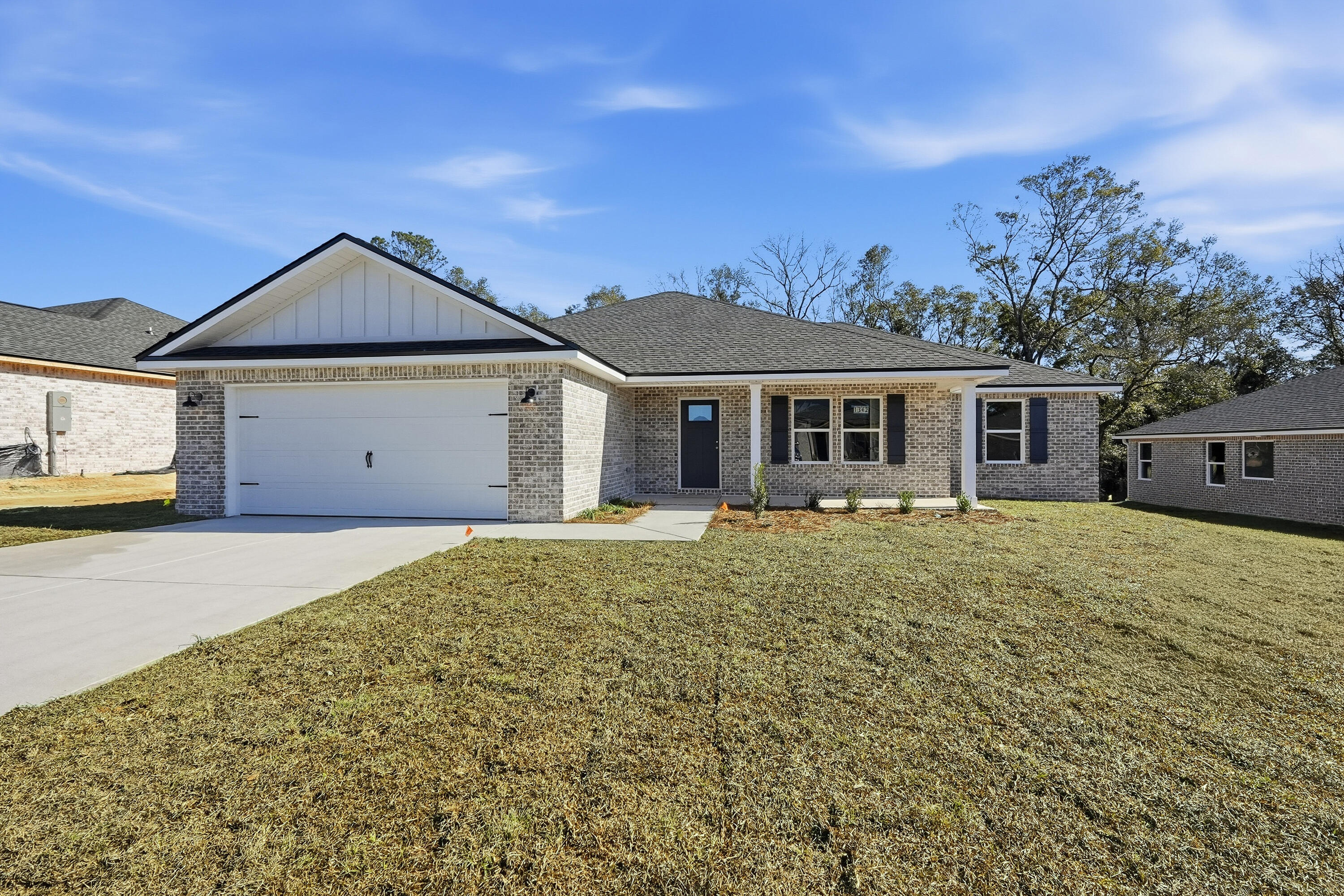 SOUTHERN DAY CHATEAU - Residential