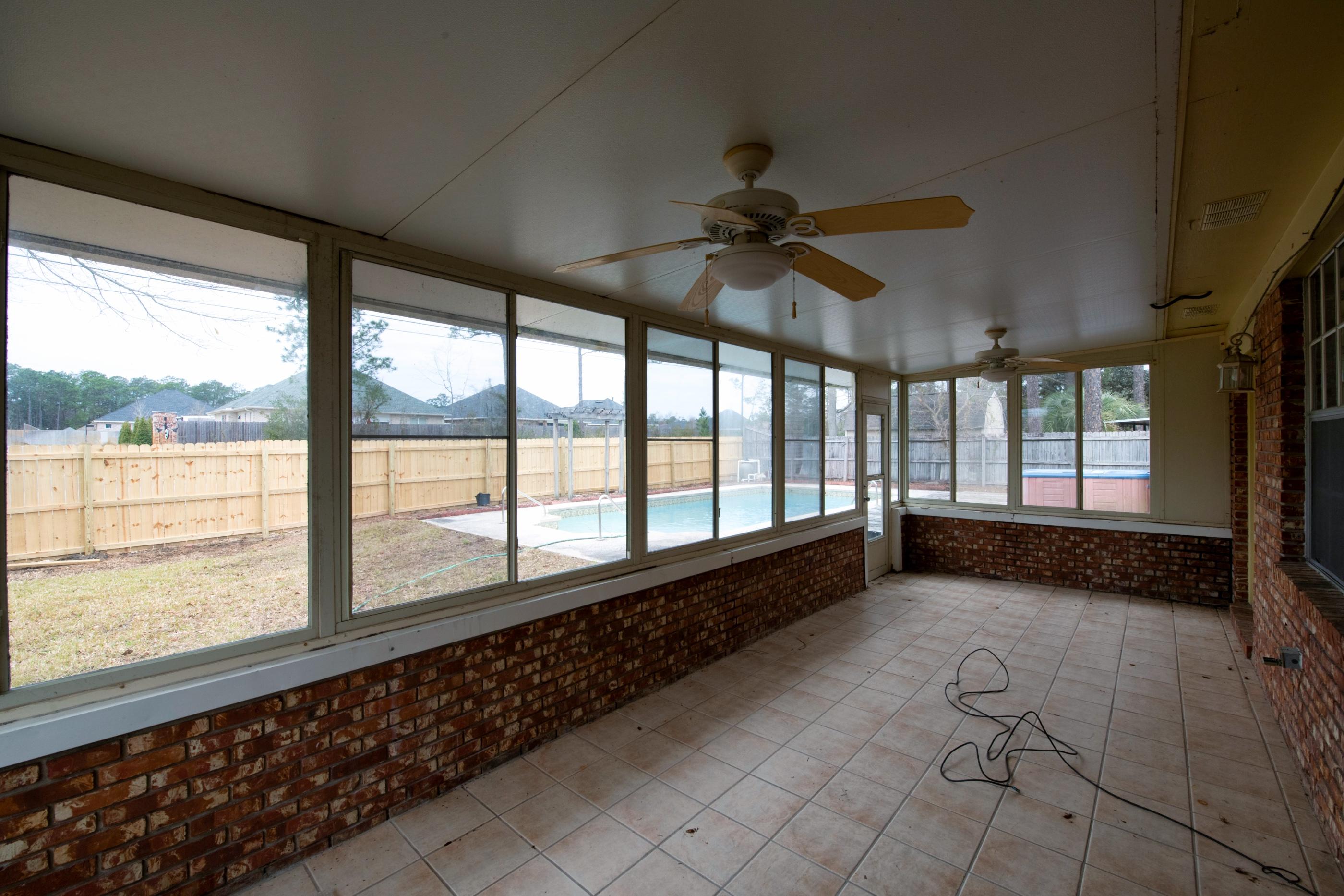 PALM ESTATES UNIT 4 - Residential