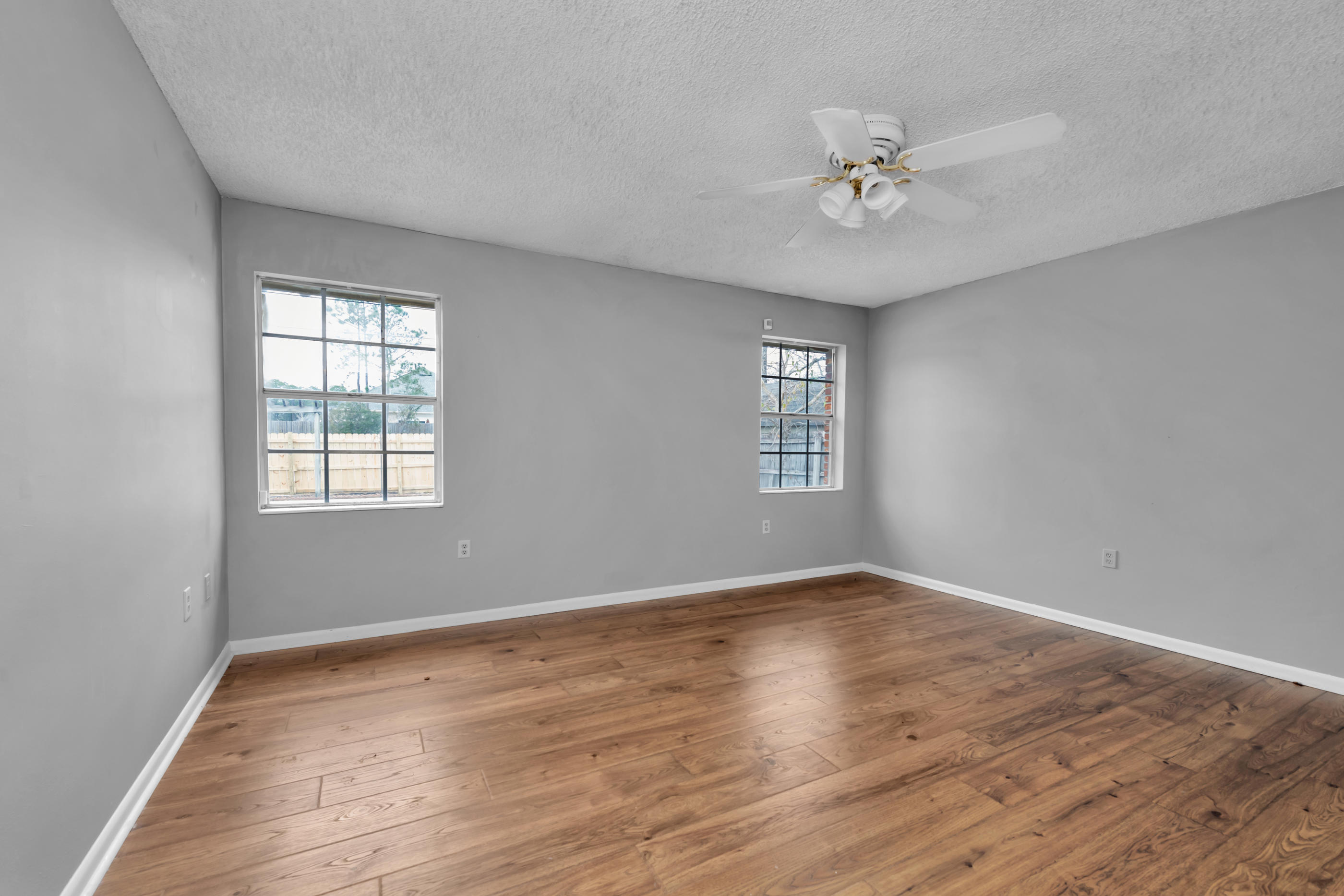 PALM ESTATES UNIT 4 - Residential