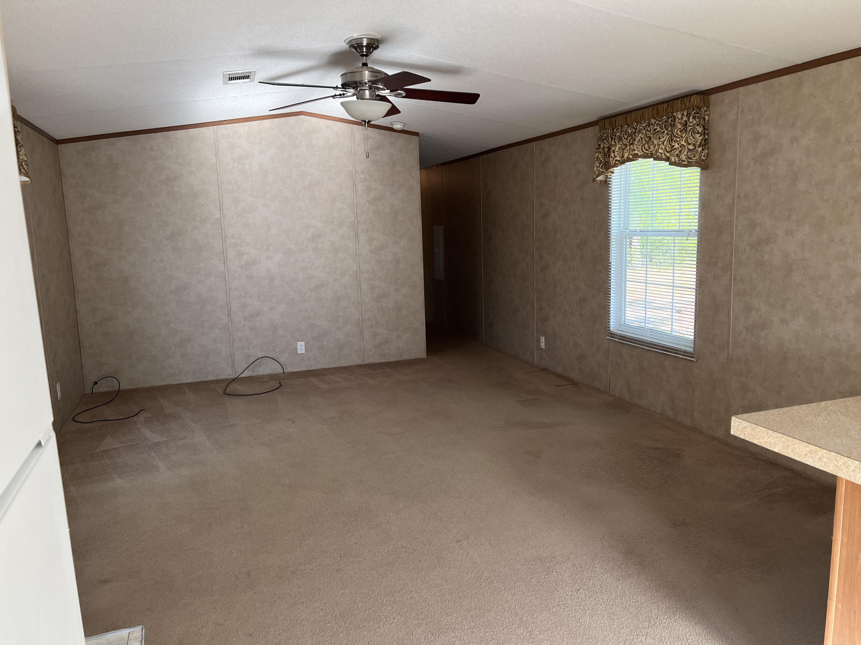 OAKWOOD HILLS UNIT 1 - Residential