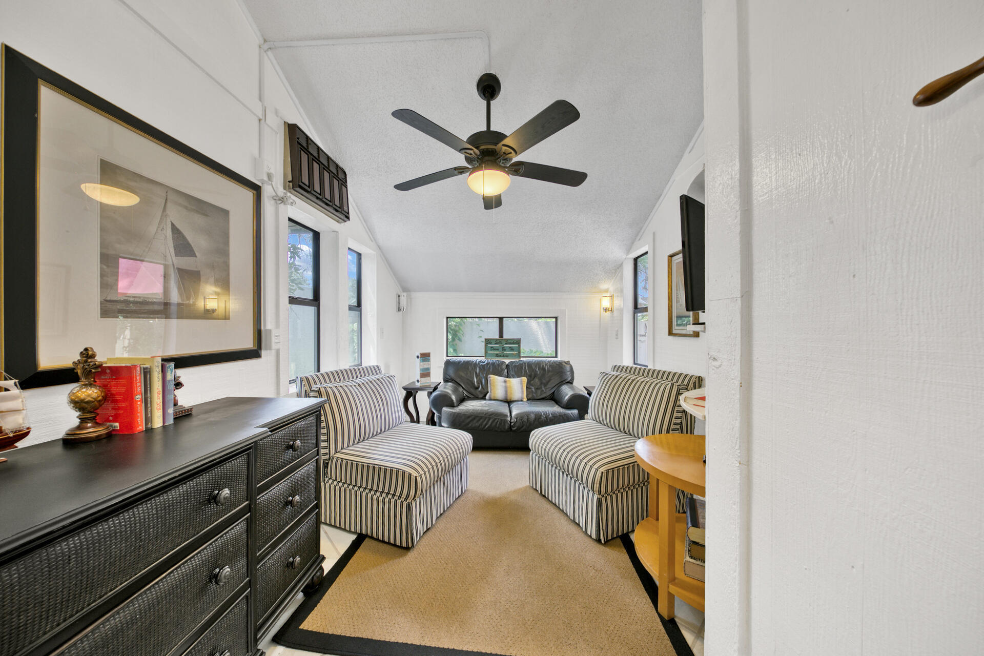 LINKSIDE VILLAGE UNIT 1 - Residential