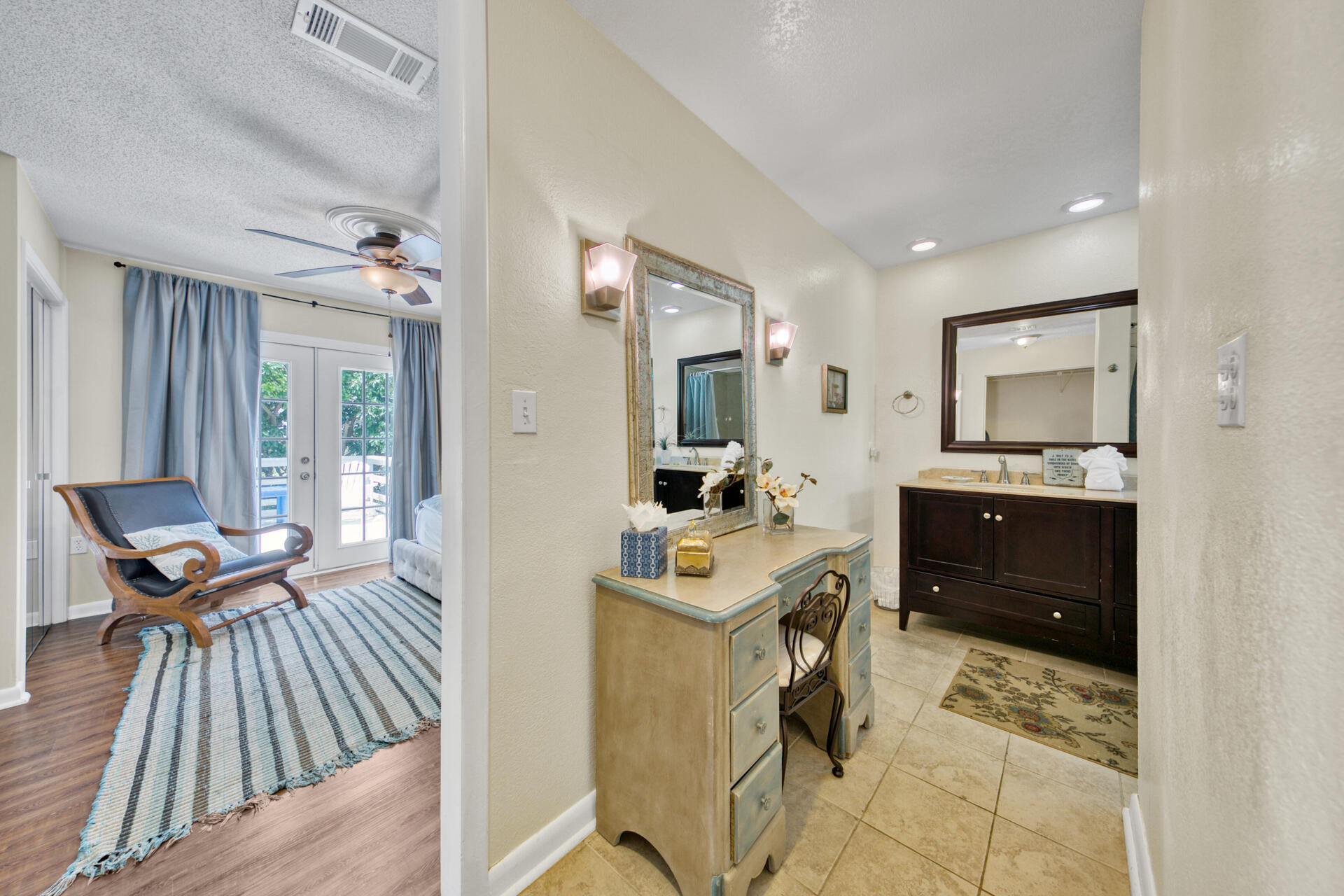 LINKSIDE VILLAGE UNIT 1 - Residential