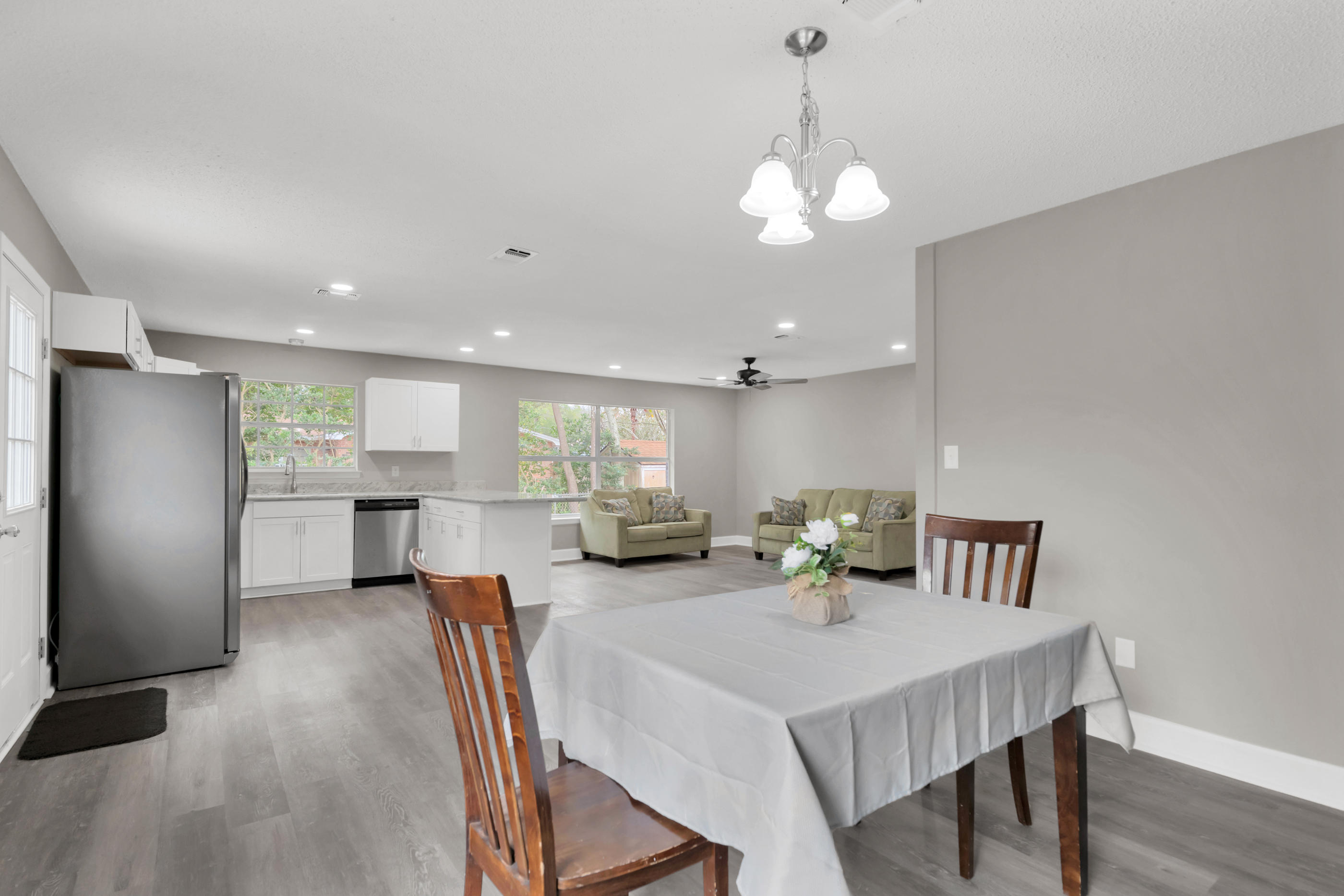 MIDPINES - Residential