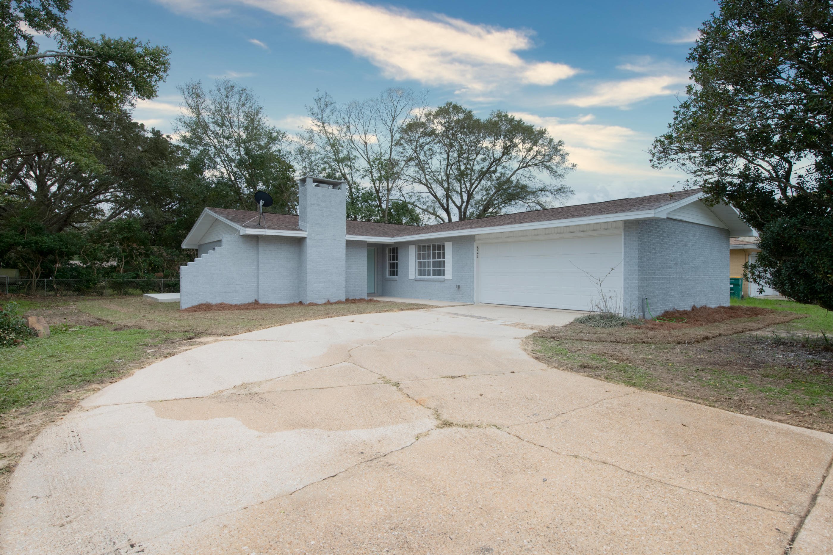 MIDPINES - Residential