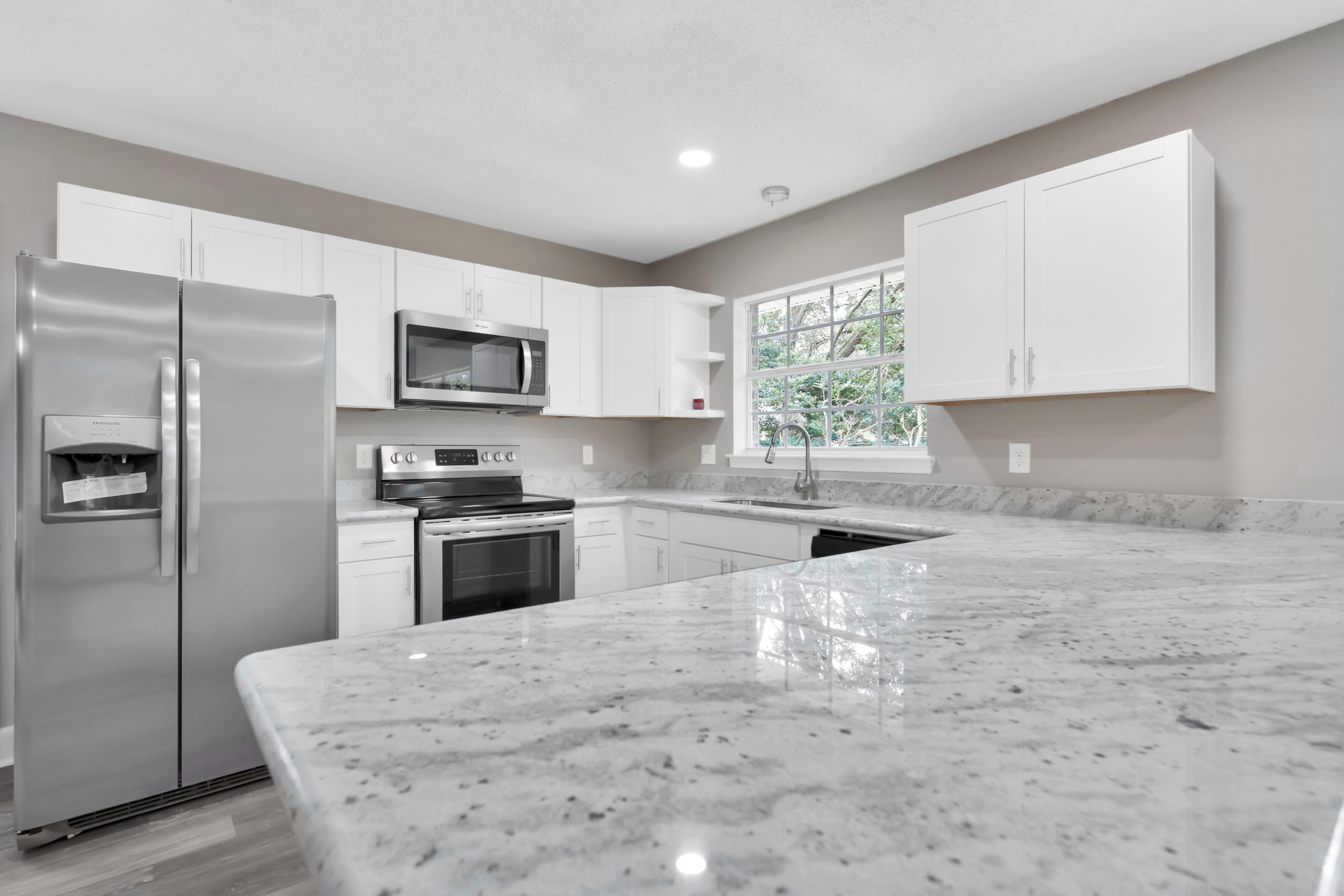 MIDPINES - Residential