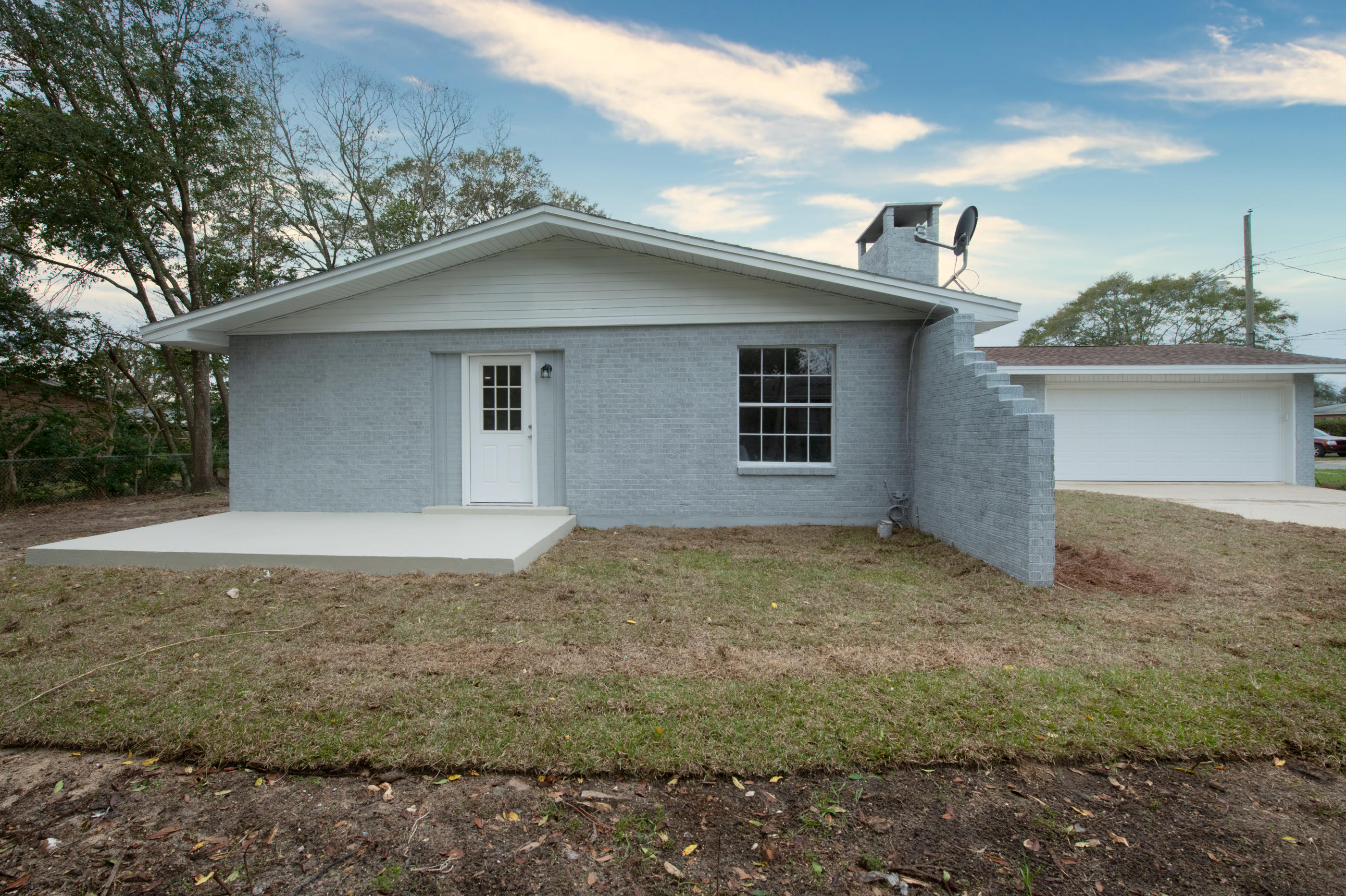 MIDPINES - Residential