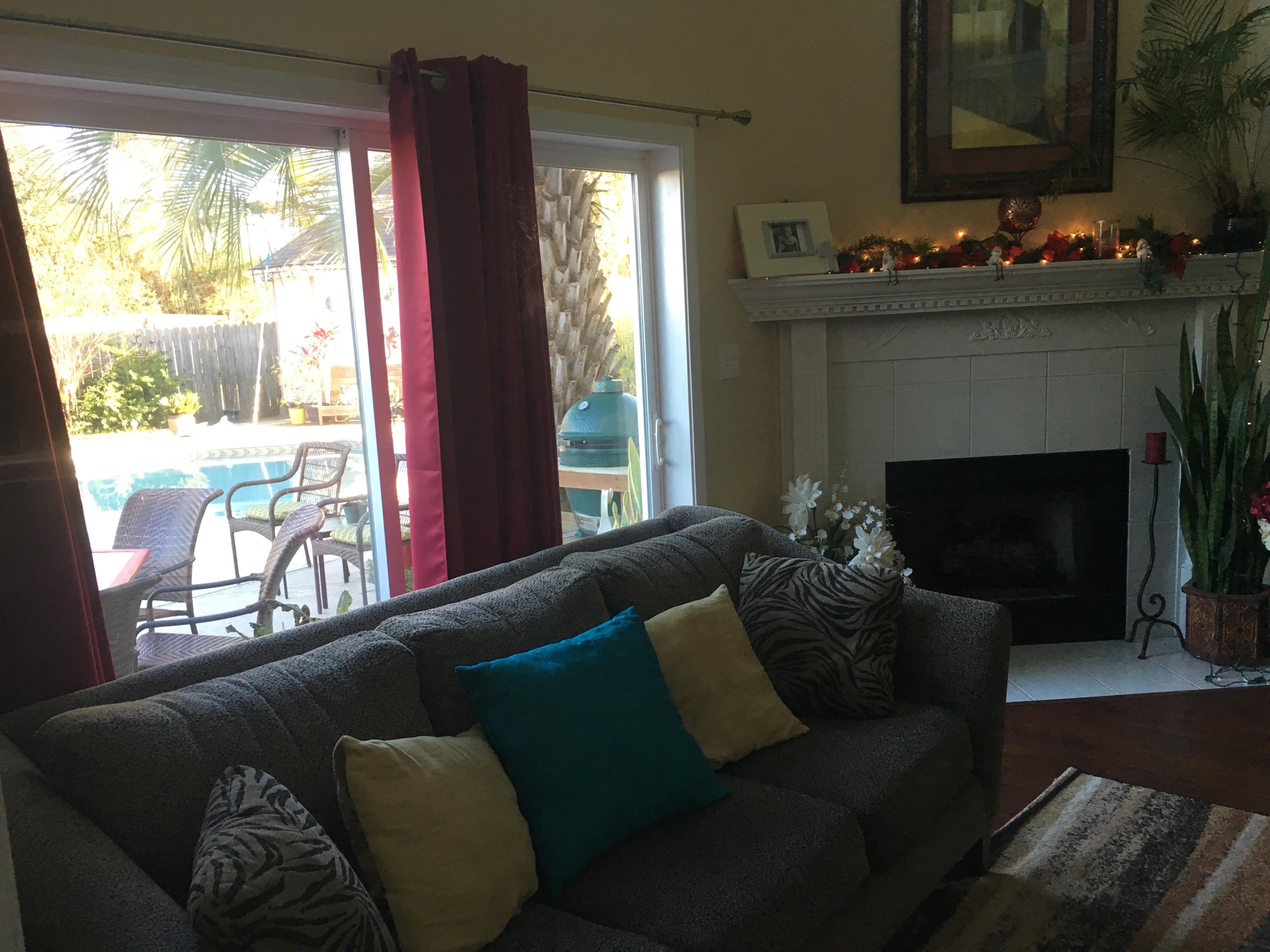 FOX DEN VILLAGES - Residential