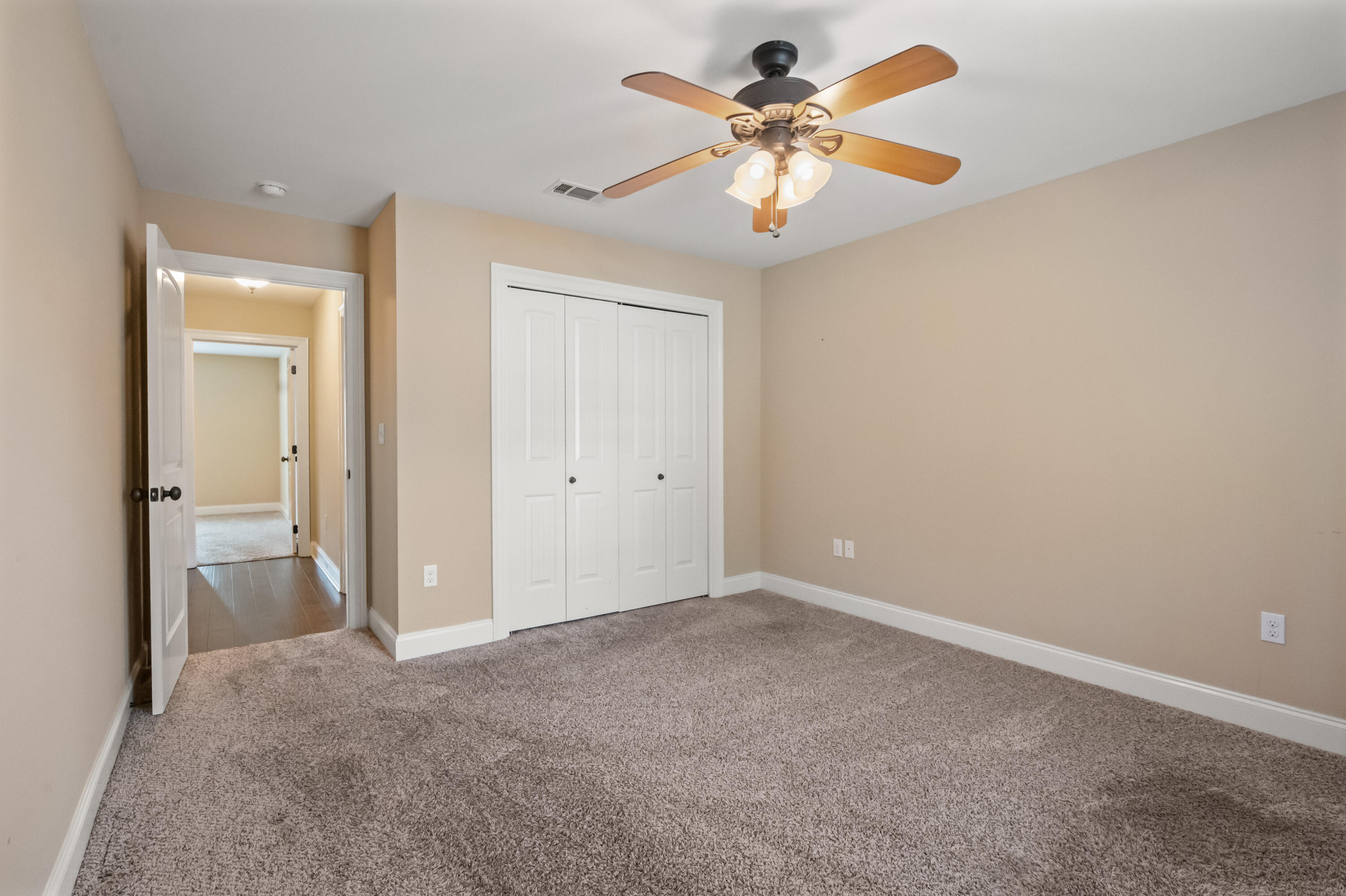 TRAILWOOD ESTATES - Residential