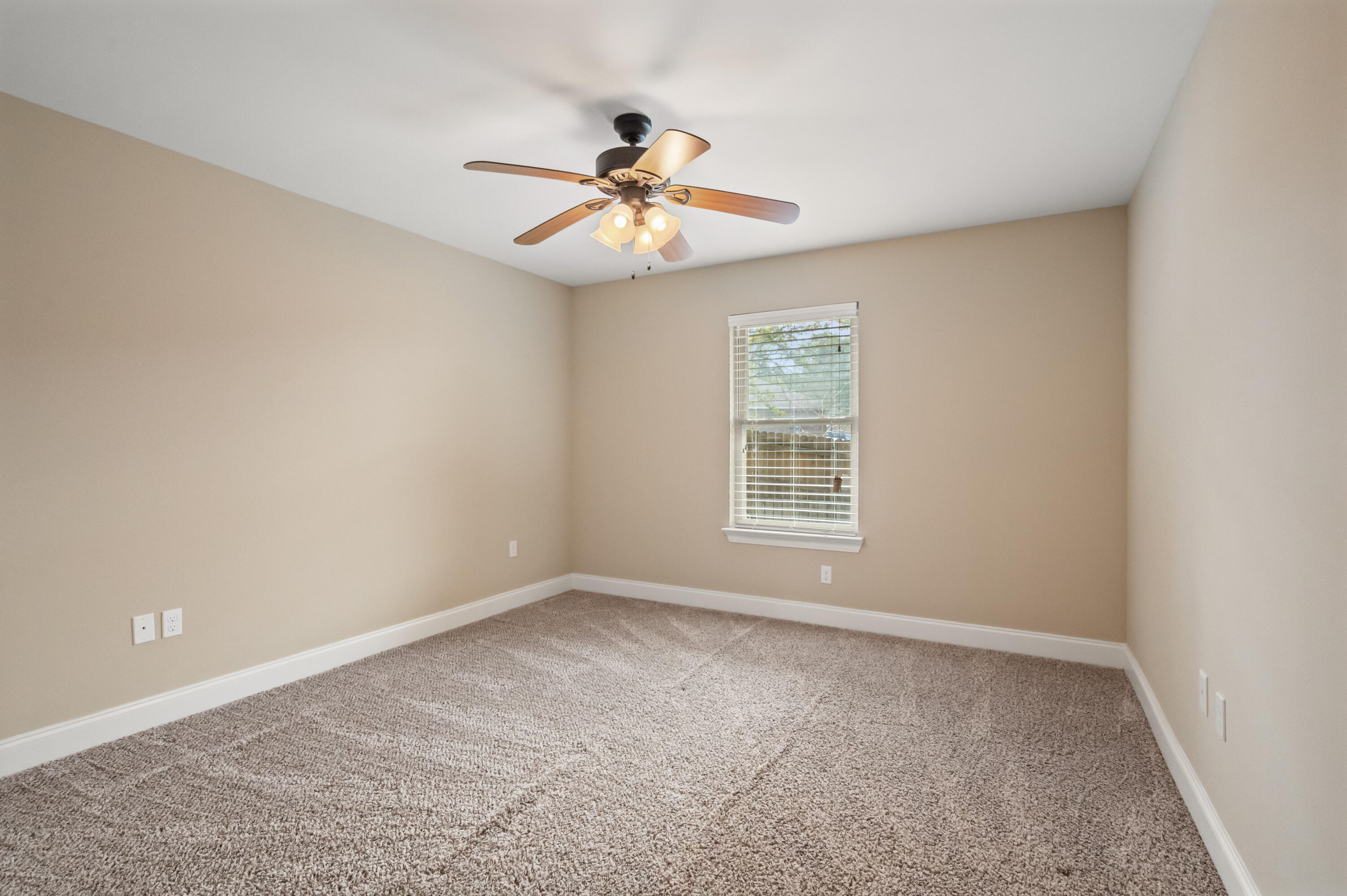 TRAILWOOD ESTATES - Residential