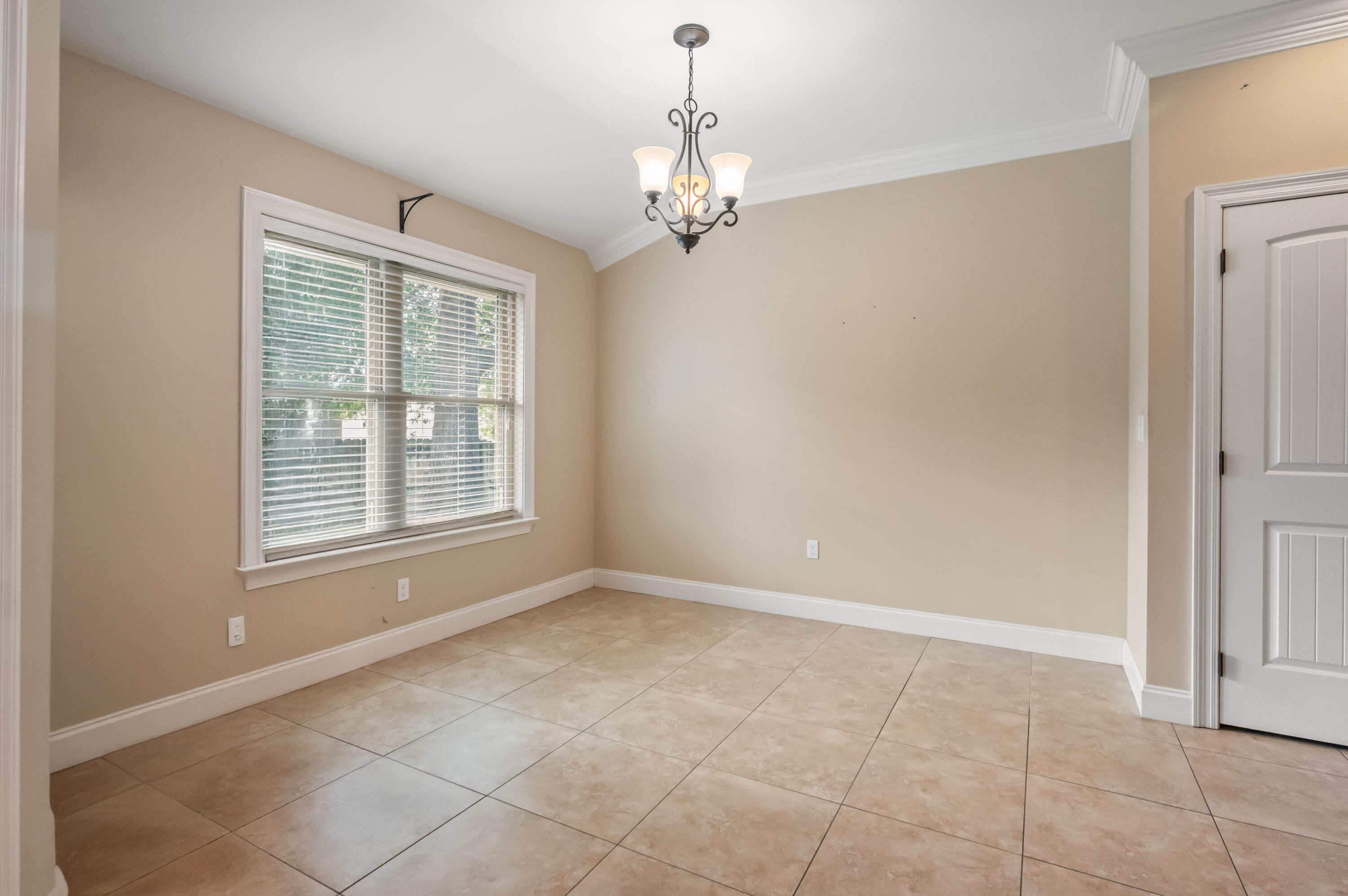 TRAILWOOD ESTATES - Residential