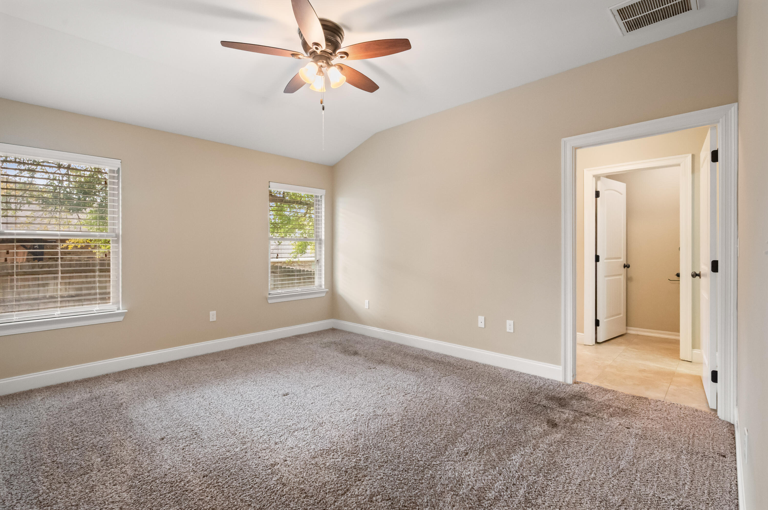 TRAILWOOD ESTATES - Residential