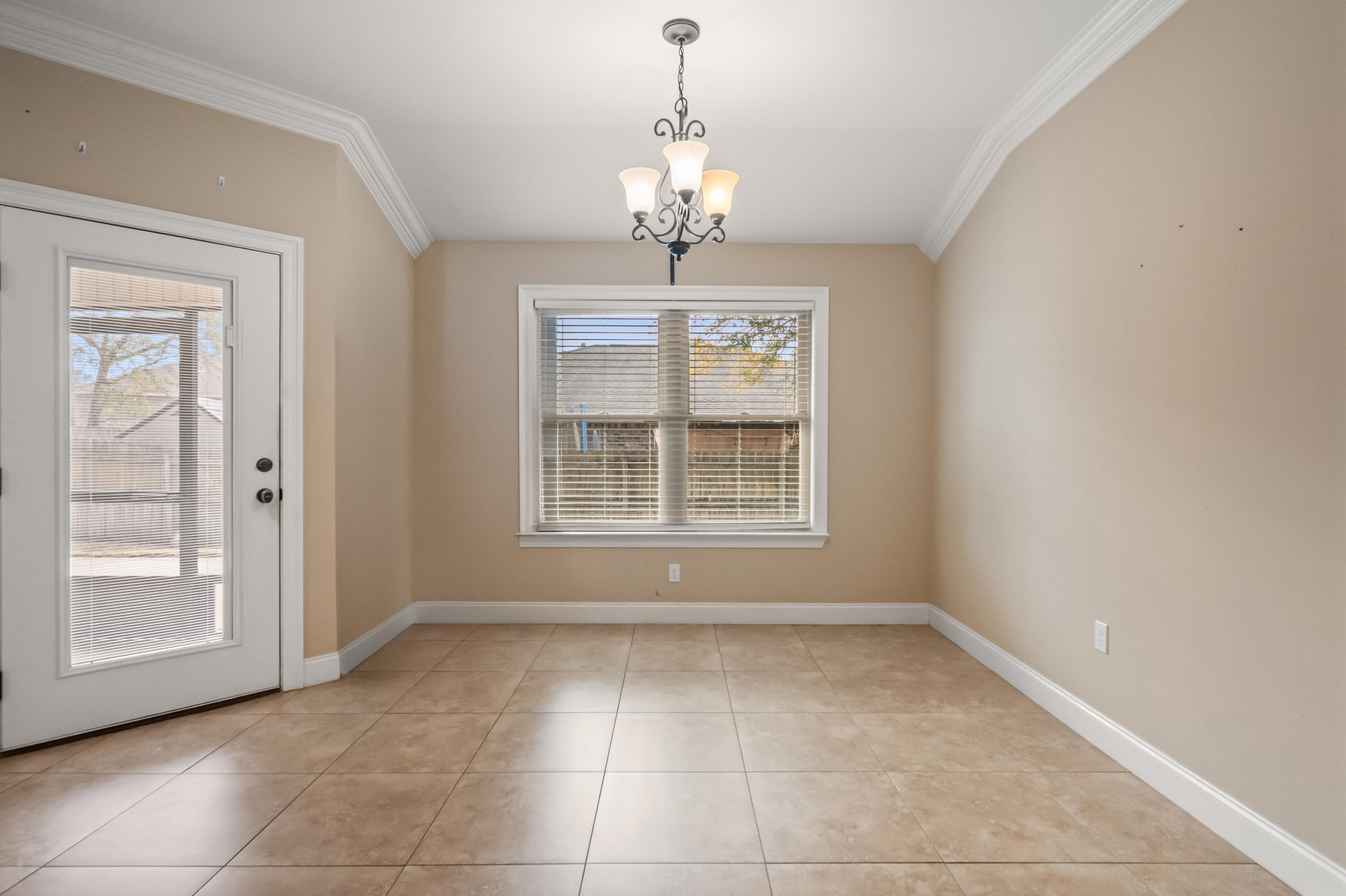 TRAILWOOD ESTATES - Residential