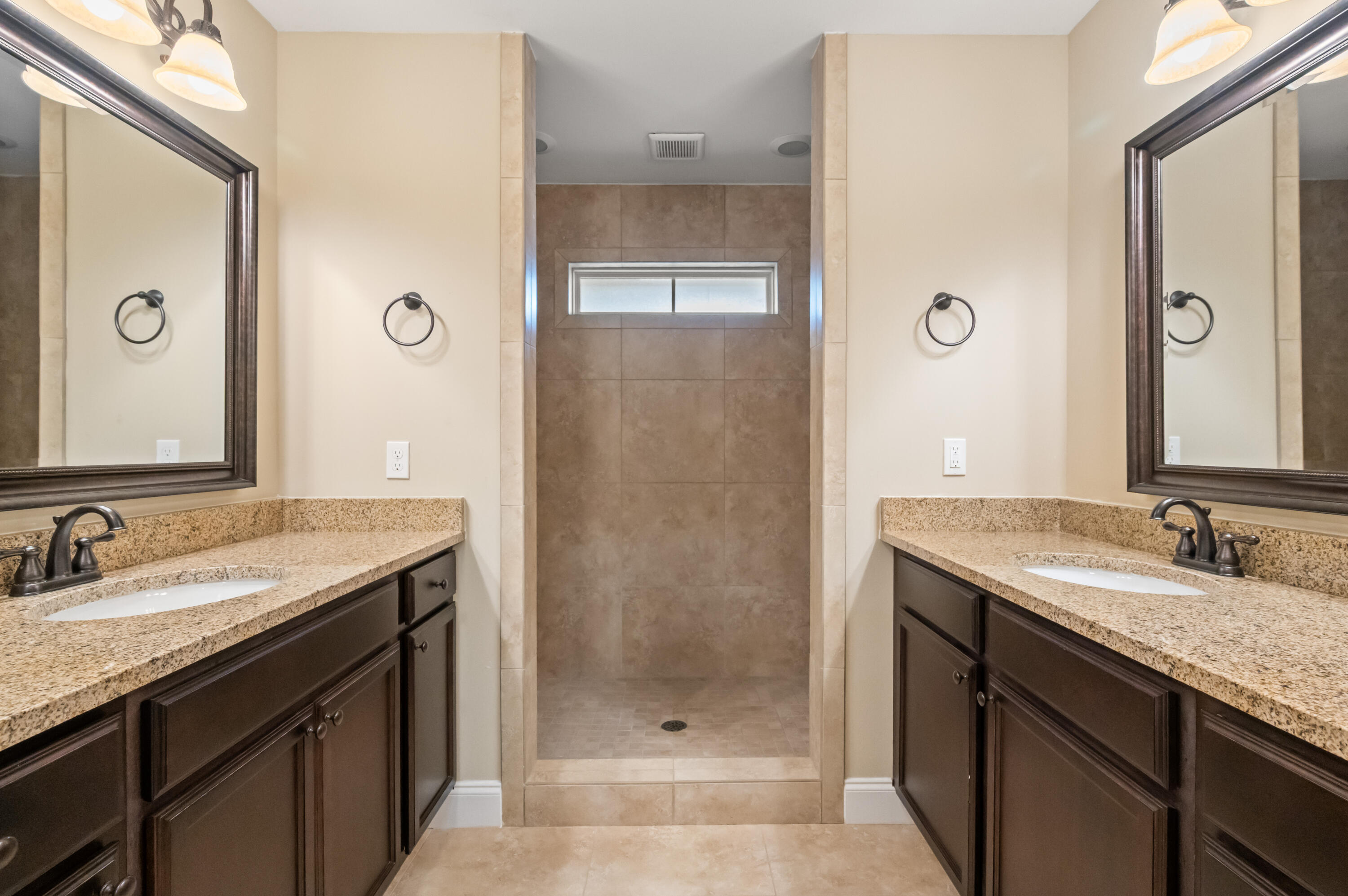 TRAILWOOD ESTATES - Residential